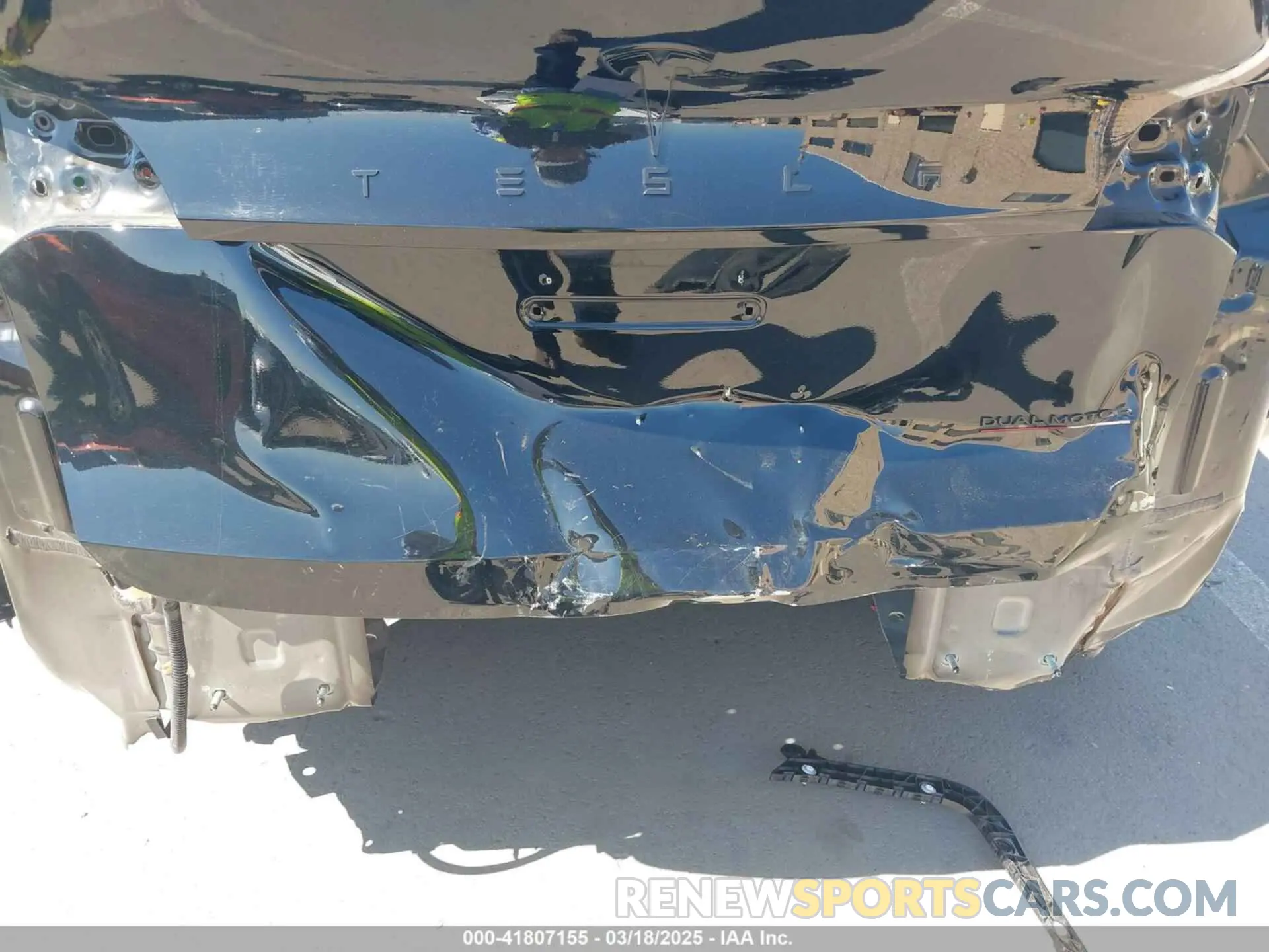 6 fotografías del automóvil dañado 7SAYGDEF5PF793197 TESLA MODEL Y 2023