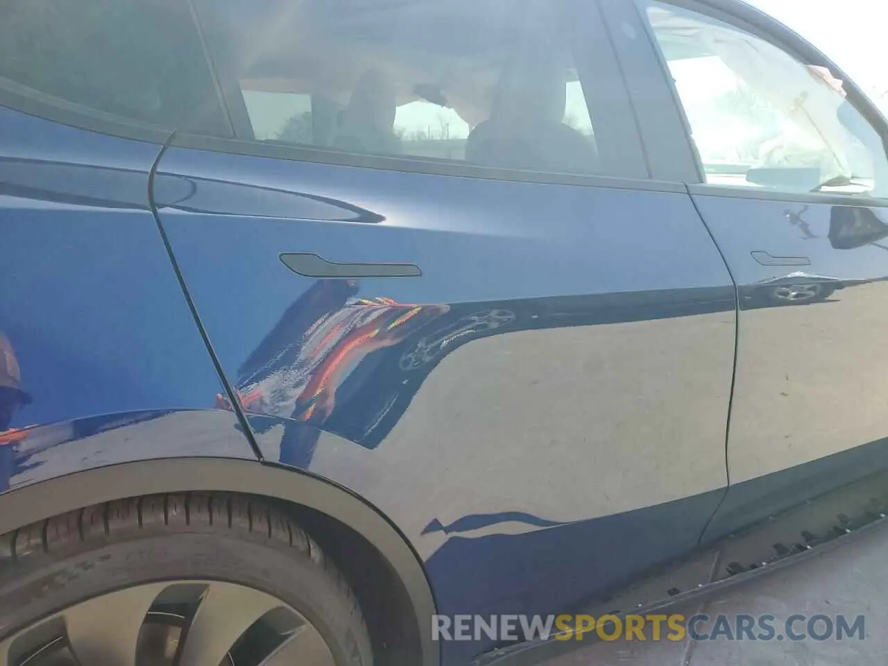 10 fotografías del automóvil dañado 7SAYGDEF5PF917808 TESLA MODEL Y 2023