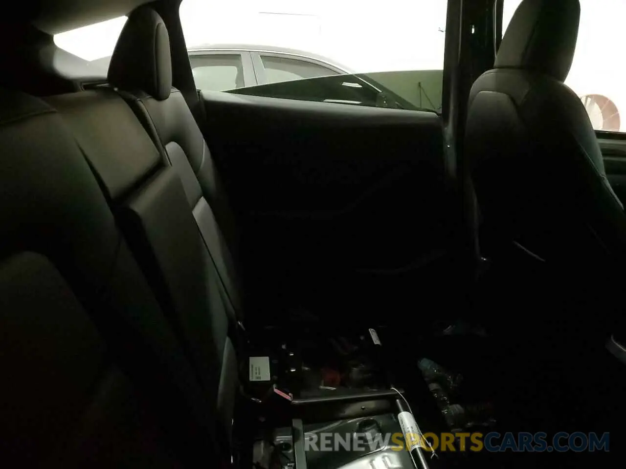 10 fotografías del automóvil dañado 7SAYGDEF7PF643902 TESLA MODEL Y 2023