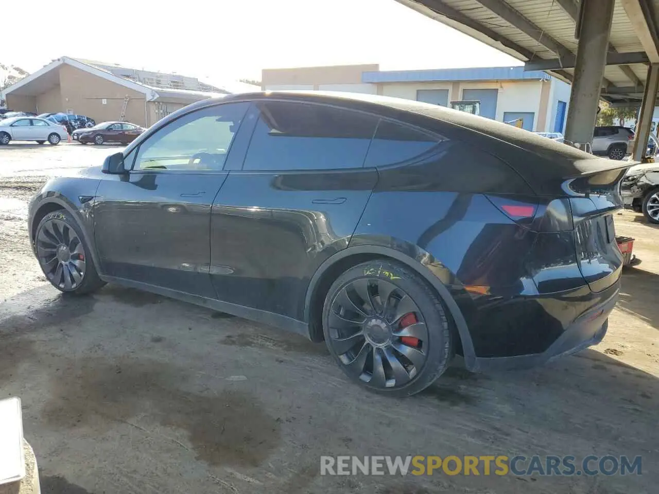 2 fotografías del automóvil dañado 7SAYGDEF7PF786817 TESLA MODEL Y 2023