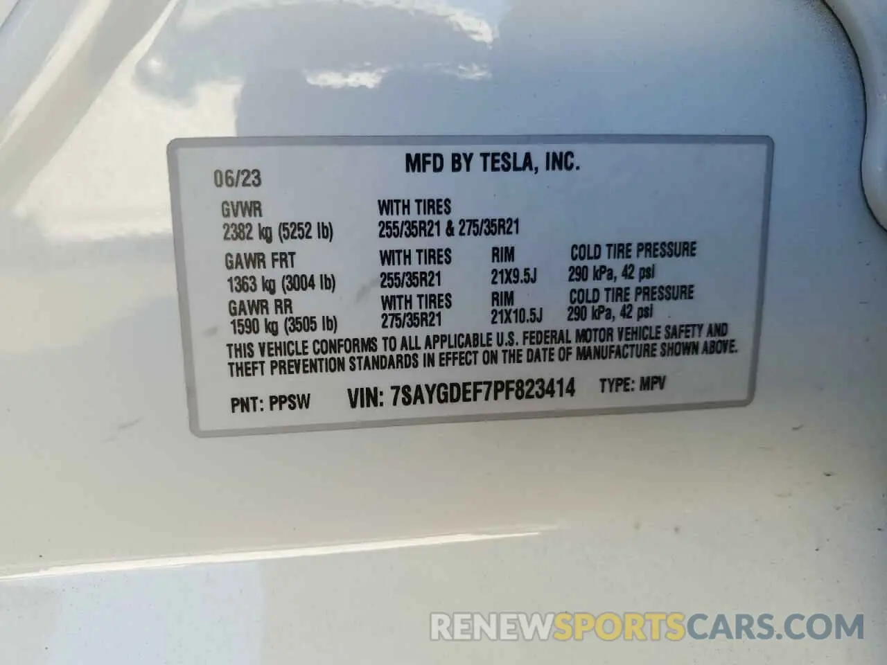 13 fotografías del automóvil dañado 7SAYGDEF7PF823414 TESLA MODEL Y 2023