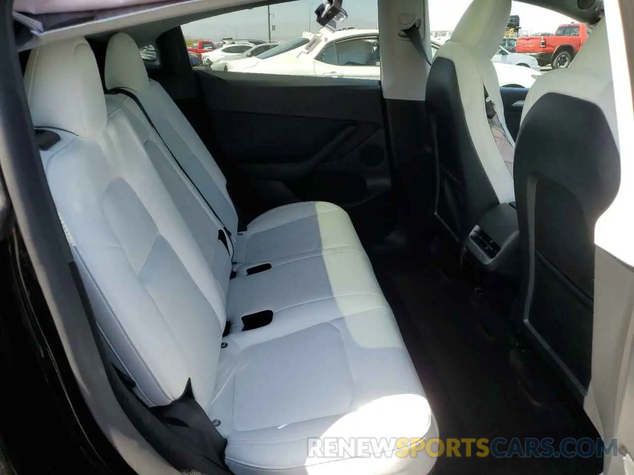 10 fotografías del automóvil dañado 7SAYGDEF7PF839449 TESLA MODEL Y 2023