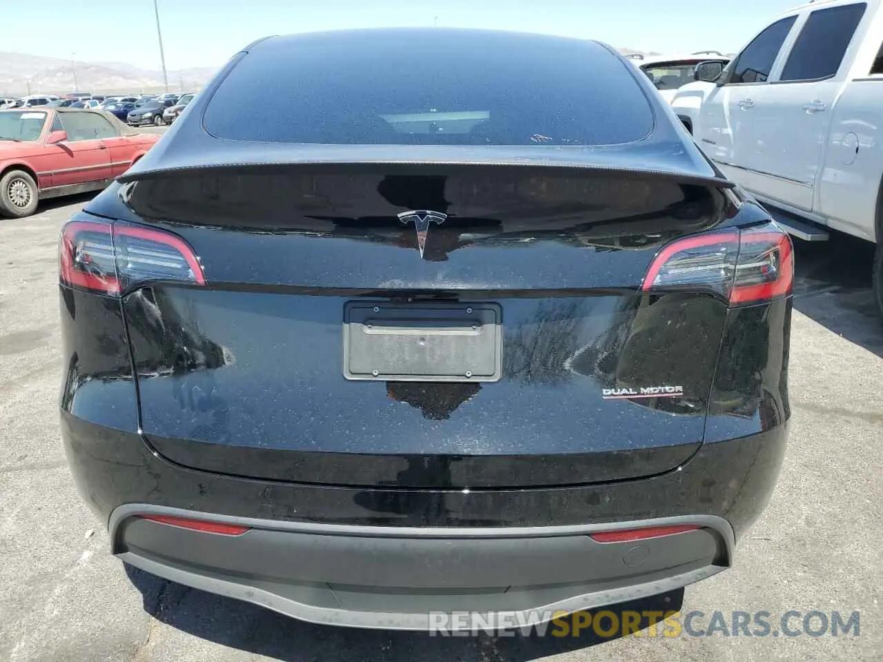 6 fotografías del automóvil dañado 7SAYGDEF7PF839449 TESLA MODEL Y 2023