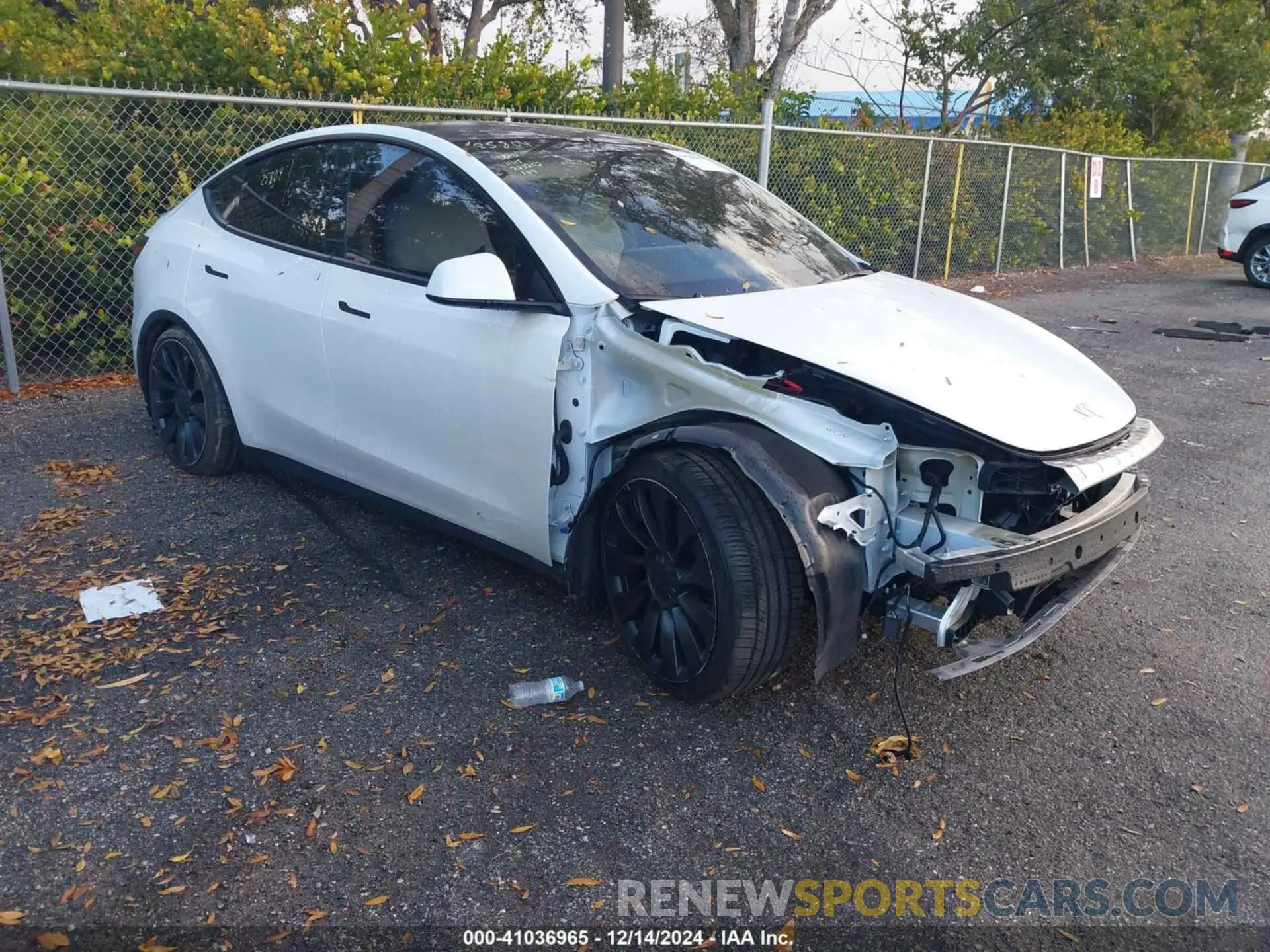 1 fotografías del automóvil dañado 7SAYGDEF7PF902260 TESLA MODEL Y 2023