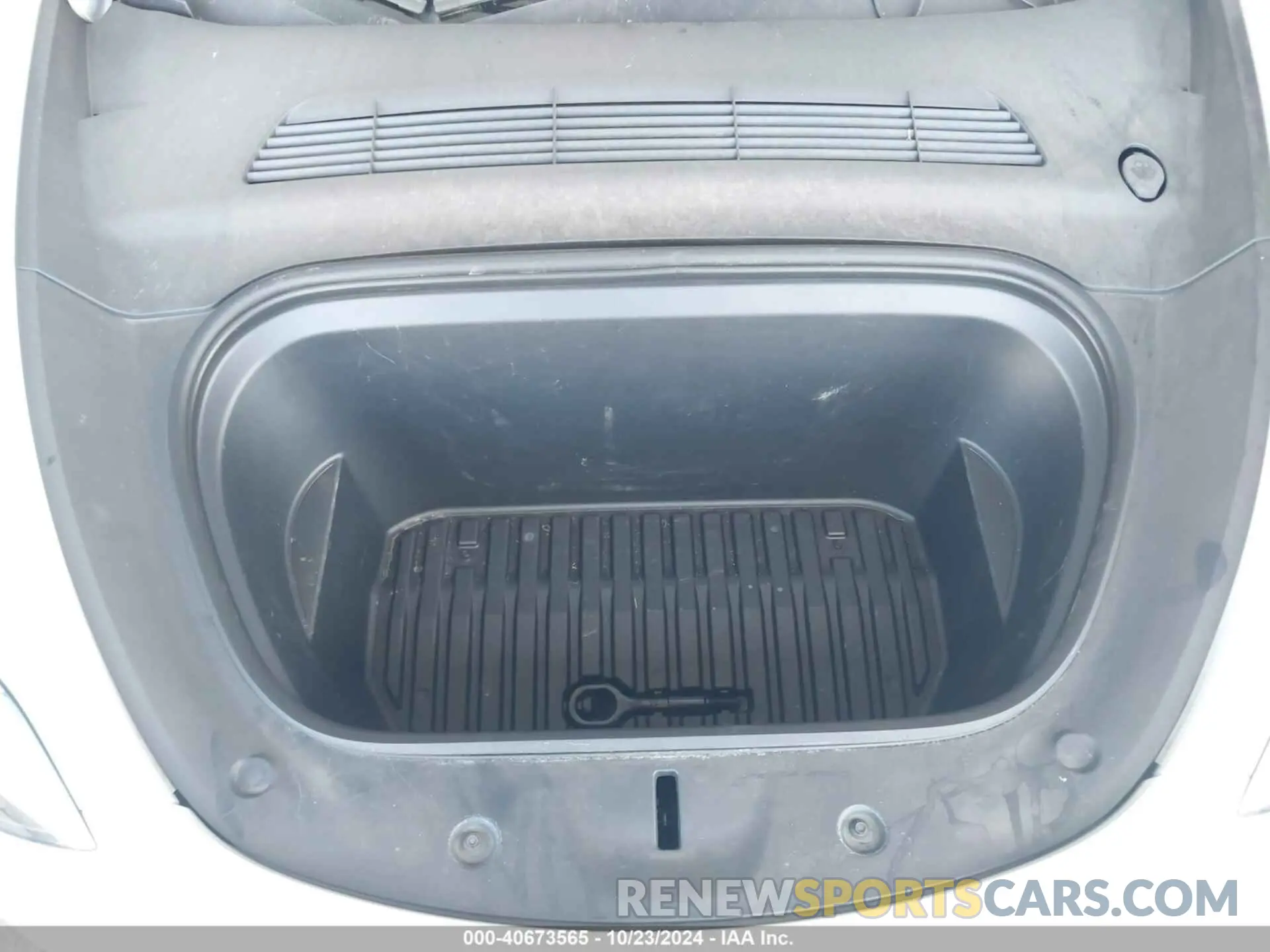 10 fotografías del automóvil dañado 7SAYGDEF8PF740641 TESLA MODEL Y 2023