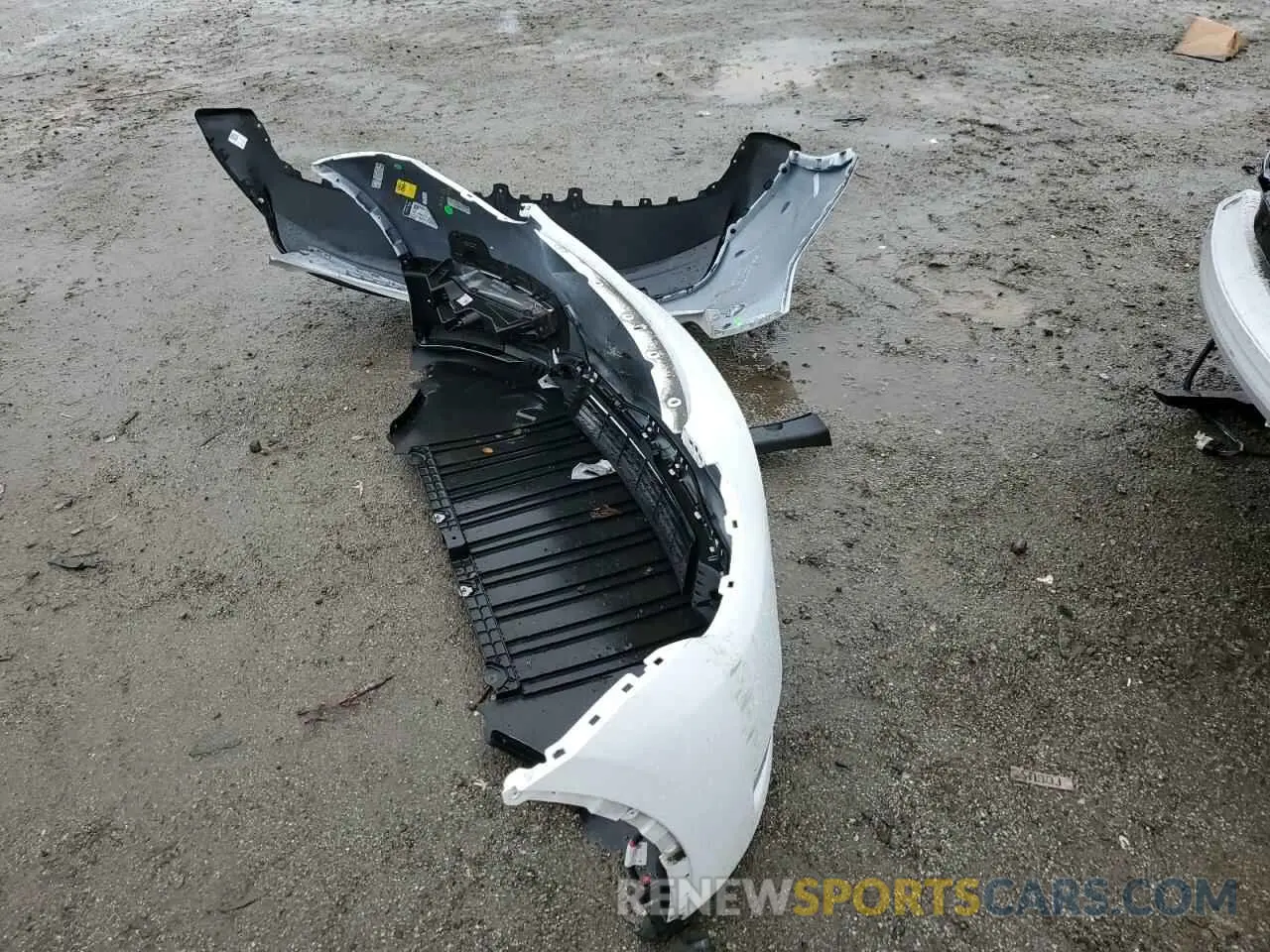 12 fotografías del automóvil dañado 7SAYGDEF8PF814897 TESLA MODEL Y 2023