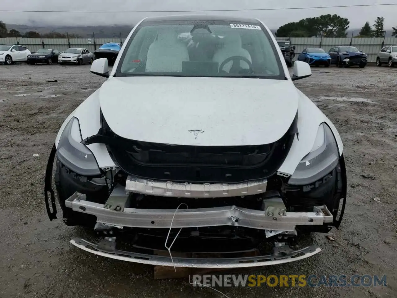 5 fotografías del automóvil dañado 7SAYGDEF8PF814897 TESLA MODEL Y 2023
