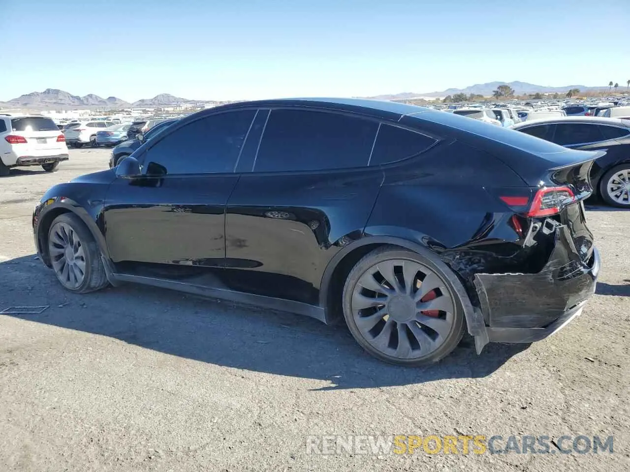 2 fotografías del automóvil dañado 7SAYGDEF8PF925238 TESLA MODEL Y 2023