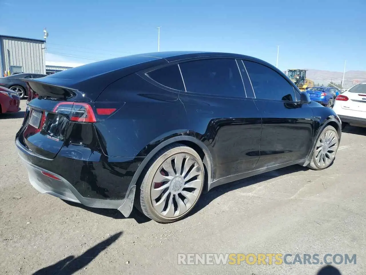 3 fotografías del automóvil dañado 7SAYGDEF8PF925238 TESLA MODEL Y 2023