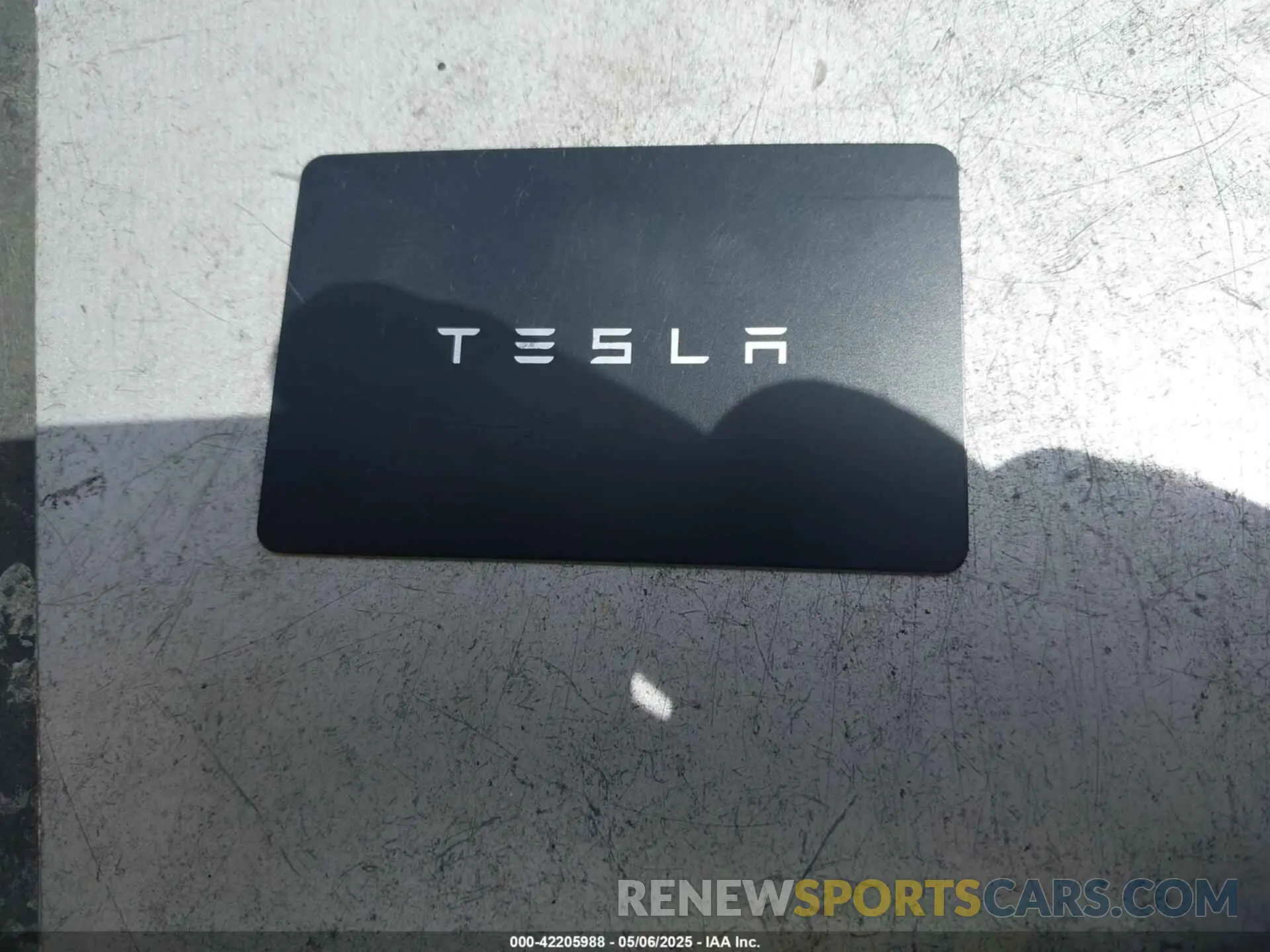 11 fotografías del automóvil dañado 7SAYGDEF9PF620024 TESLA MODEL Y 2023