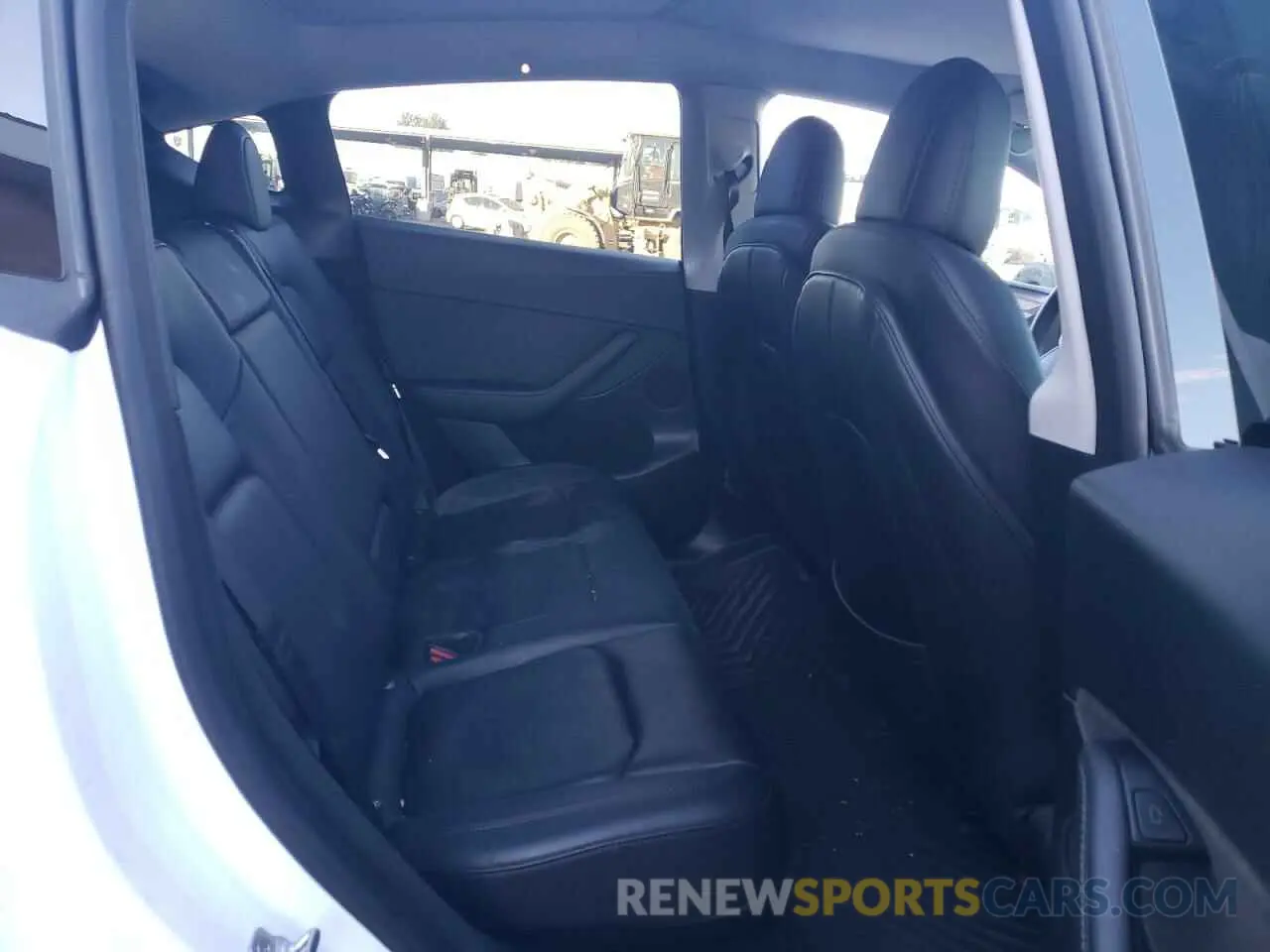 10 fotografías del automóvil dañado 7SAYGDEF9PF624087 TESLA MODEL Y 2023