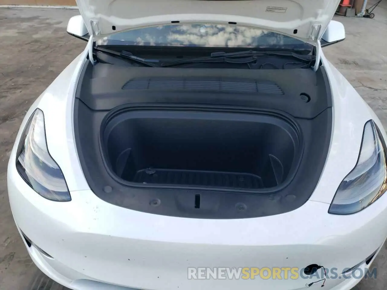 11 fotografías del automóvil dañado 7SAYGDEF9PF624087 TESLA MODEL Y 2023