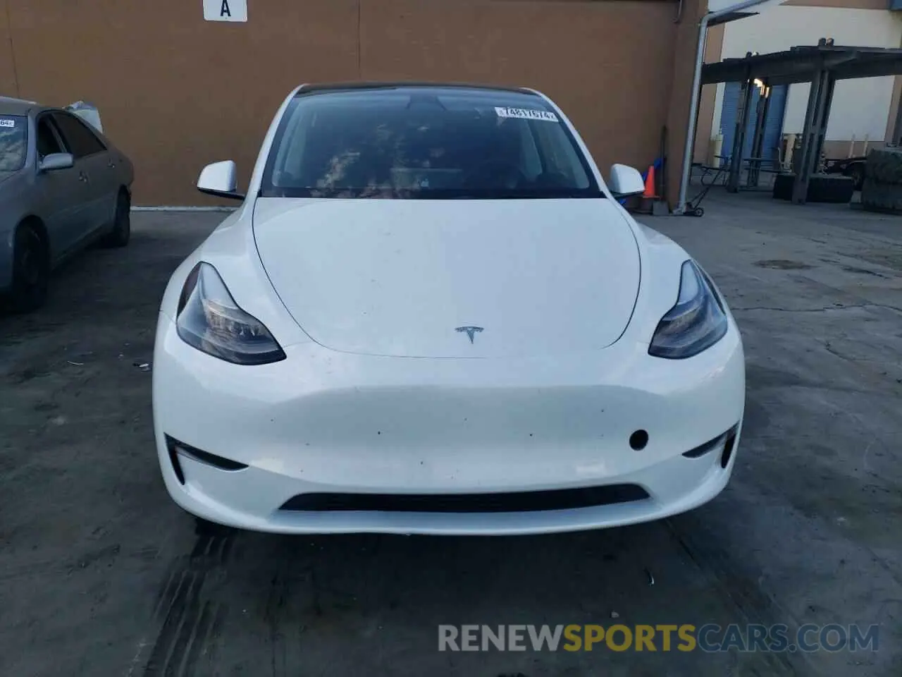 5 fotografías del automóvil dañado 7SAYGDEF9PF624087 TESLA MODEL Y 2023