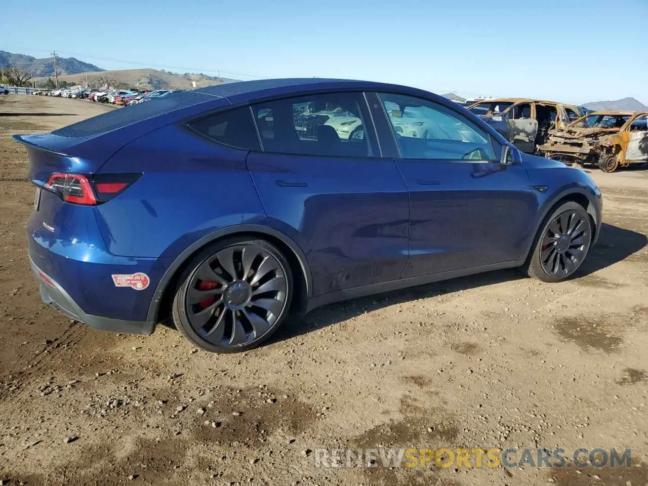 3 fotografías del automóvil dañado 7SAYGDEF9PF666081 TESLA MODEL Y 2023