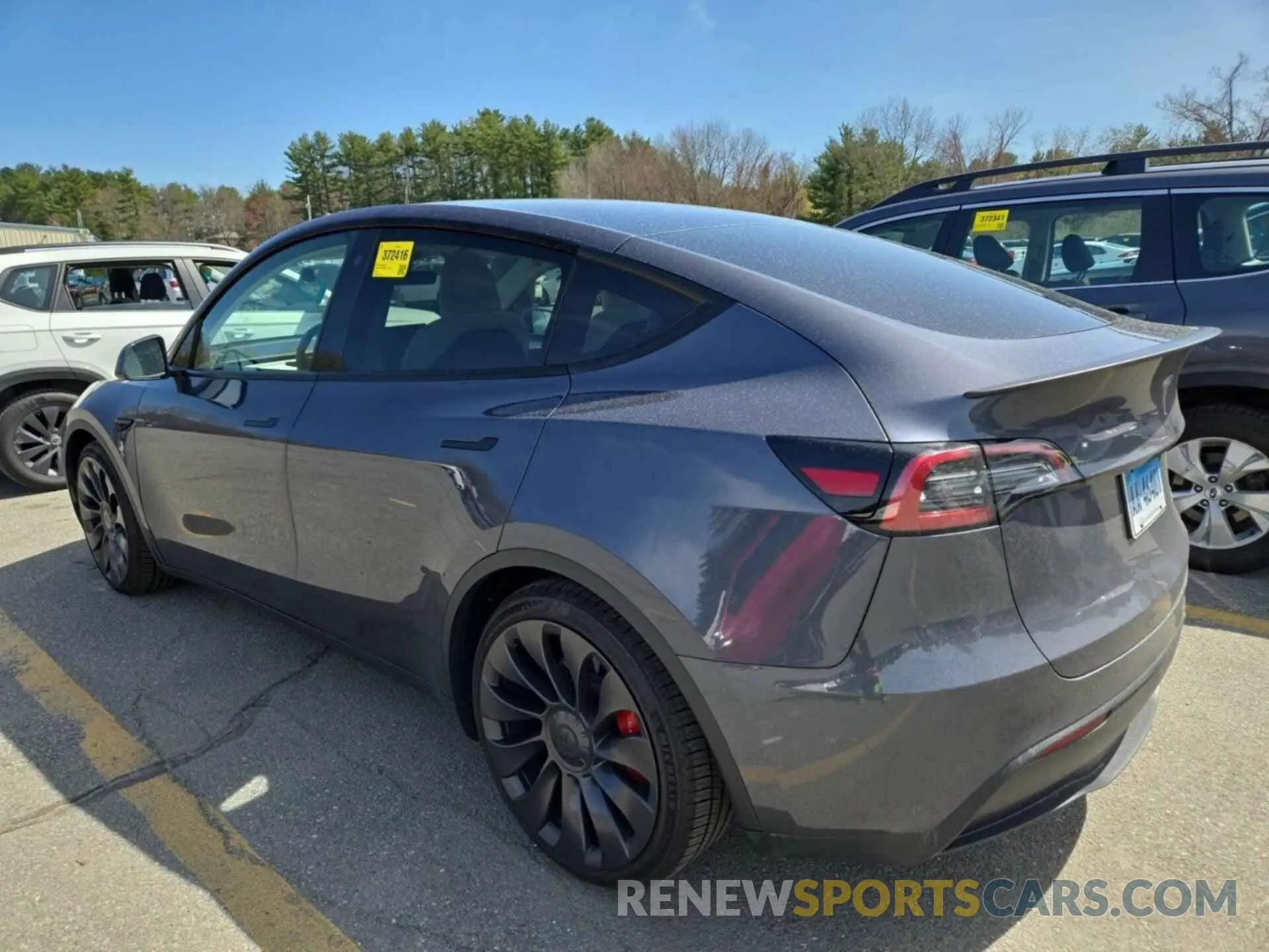 12 fotografías del automóvil dañado 7SAYGDEF9PF700567 TESLA MODEL Y 2023