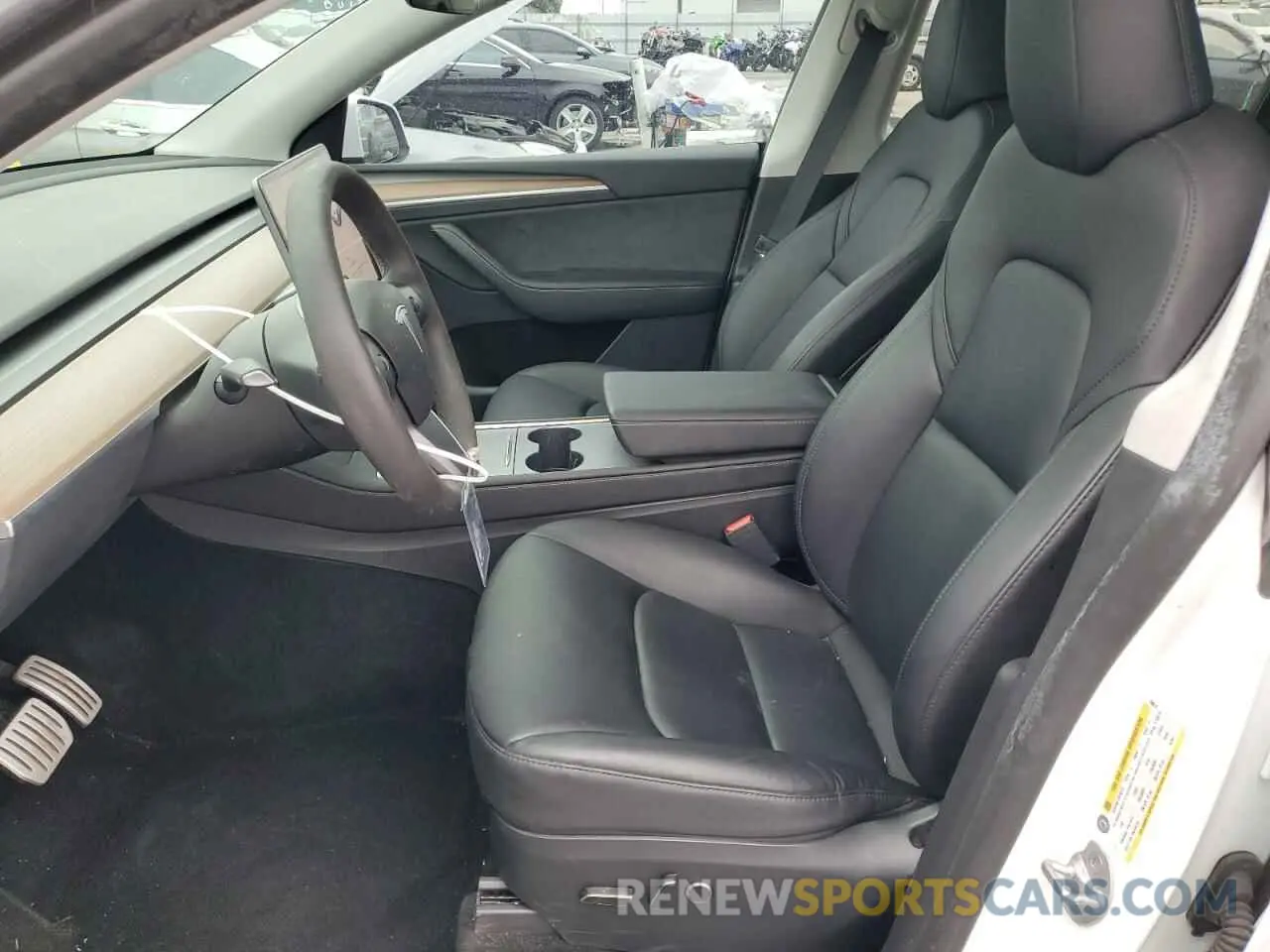 7 fotografías del automóvil dañado 7SAYGDEF9PF759618 TESLA MODEL Y 2023