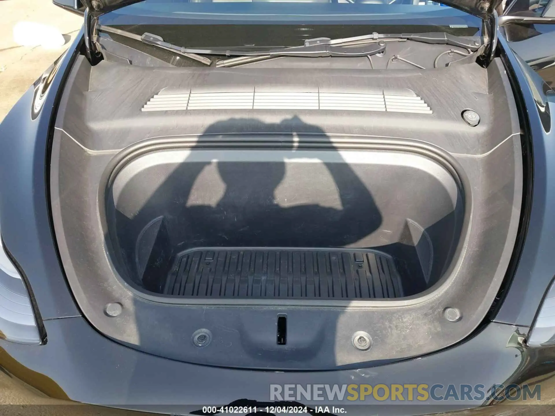 10 fotografías del automóvil dañado 7SAYGDEF9PF762230 TESLA MODEL Y 2023