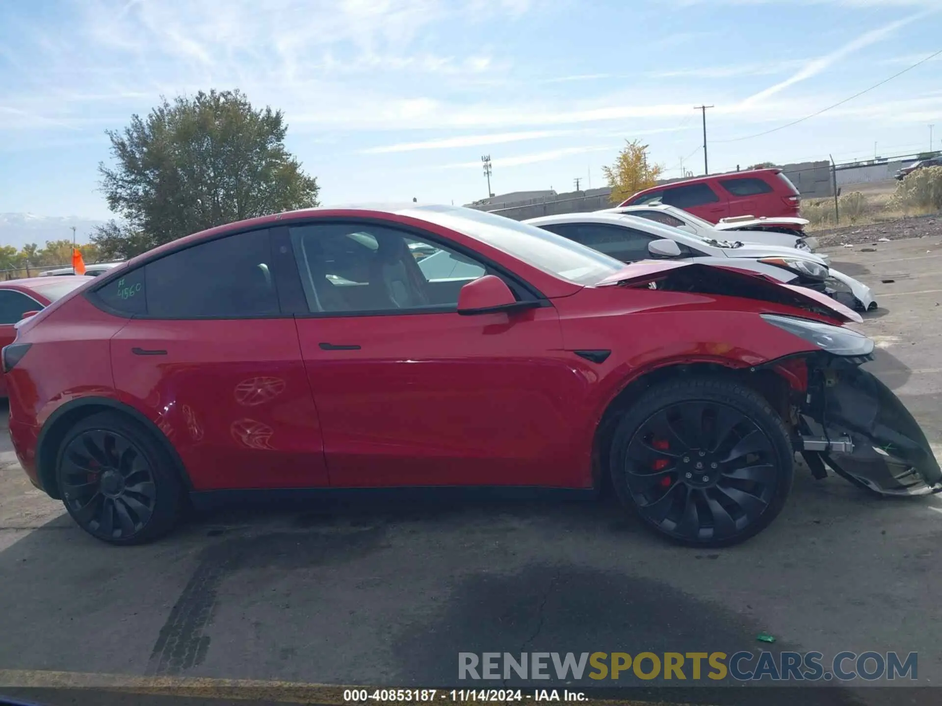14 fotografías del automóvil dañado 7SAYGDEF9PF797155 TESLA MODEL Y 2023