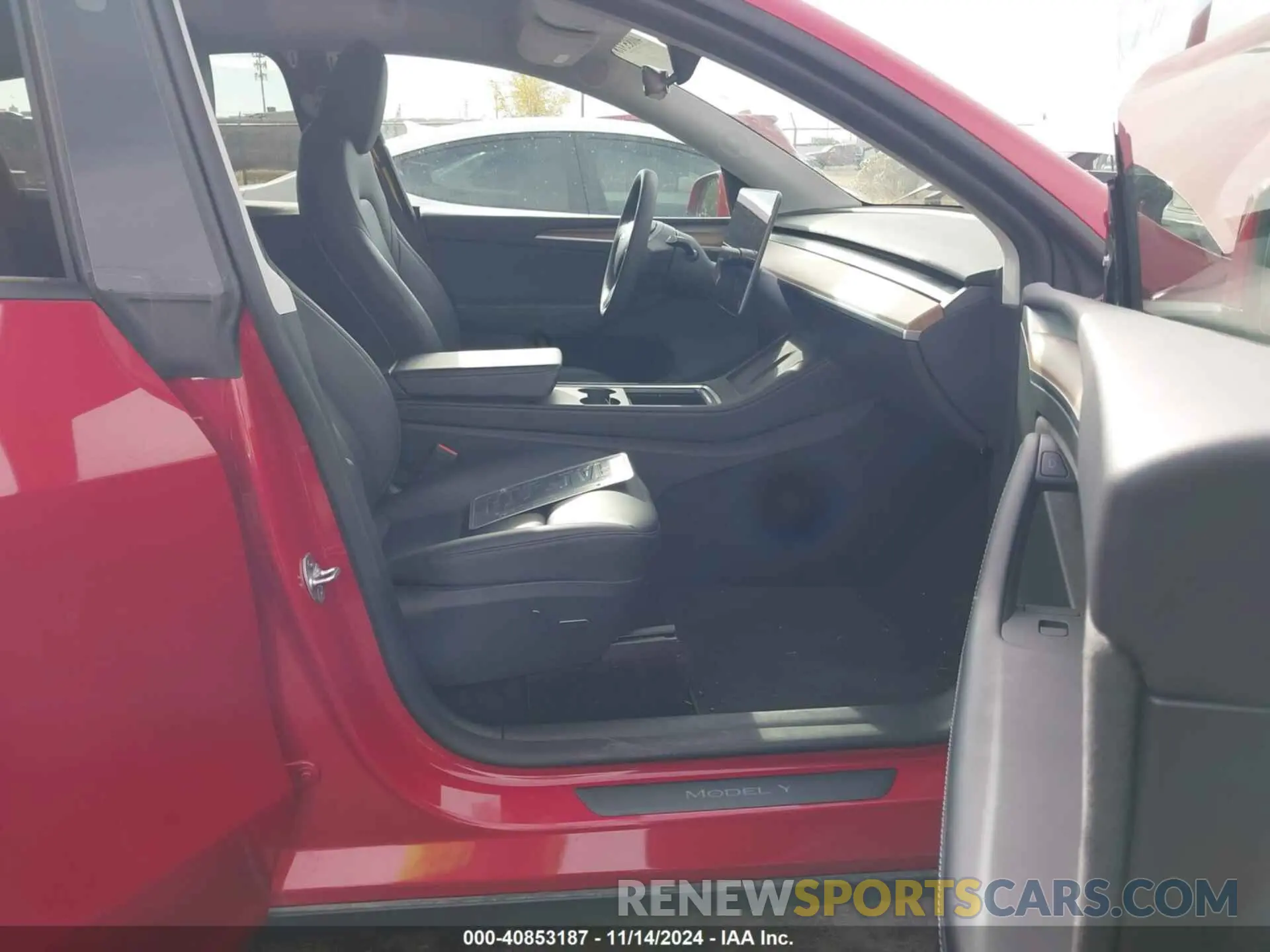 5 fotografías del automóvil dañado 7SAYGDEF9PF797155 TESLA MODEL Y 2023