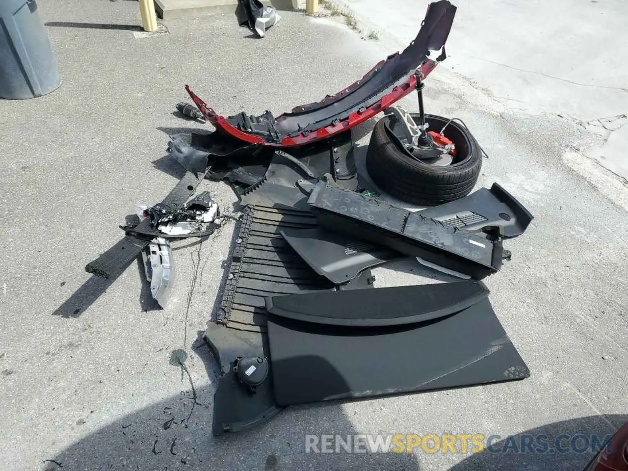 12 fotografías del automóvil dañado 7SAYGDEF9PF829988 TESLA MODEL Y 2023