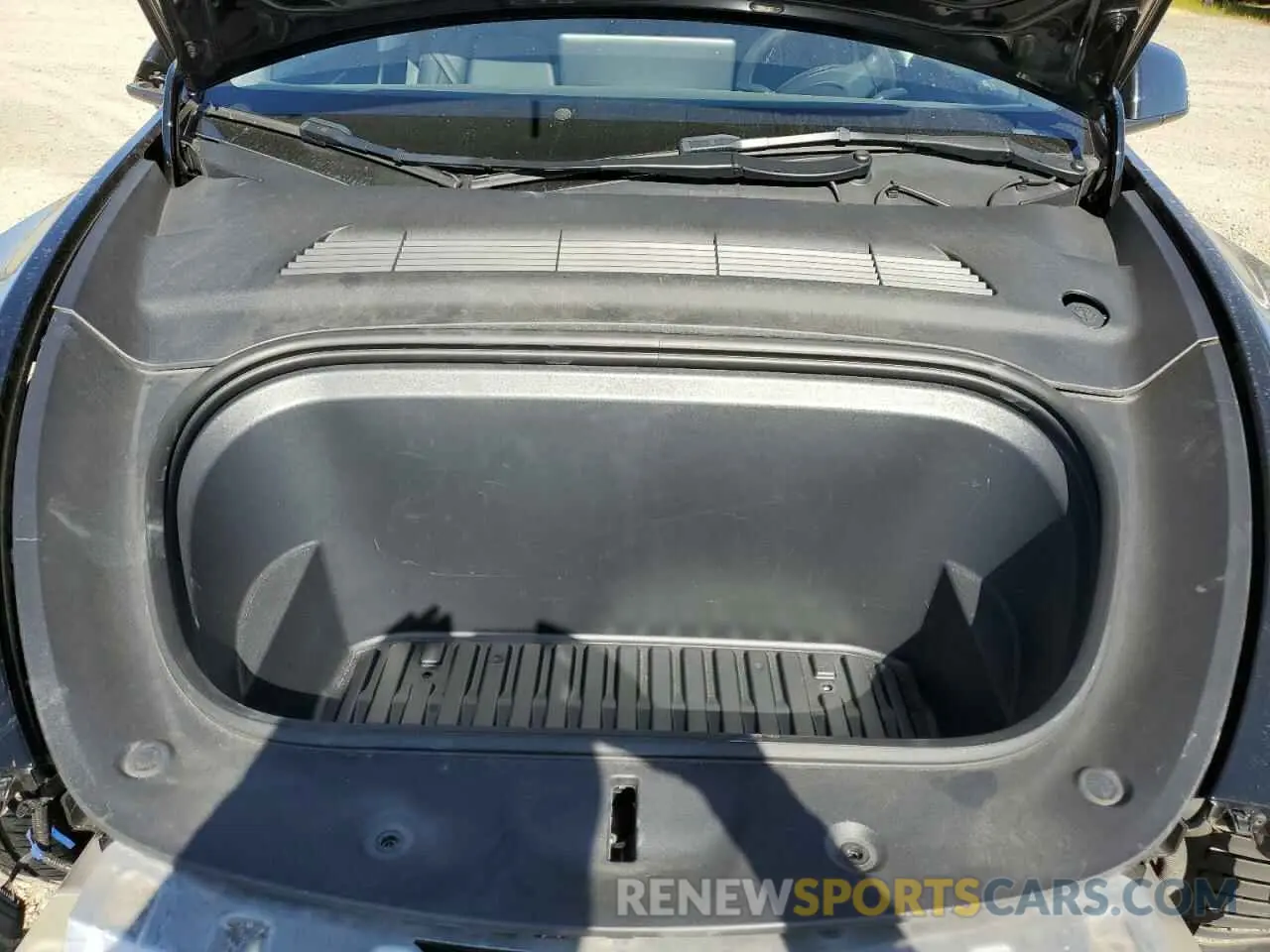 11 fotografías del automóvil dañado 7SAYGDEF9PF897644 TESLA MODEL Y 2023