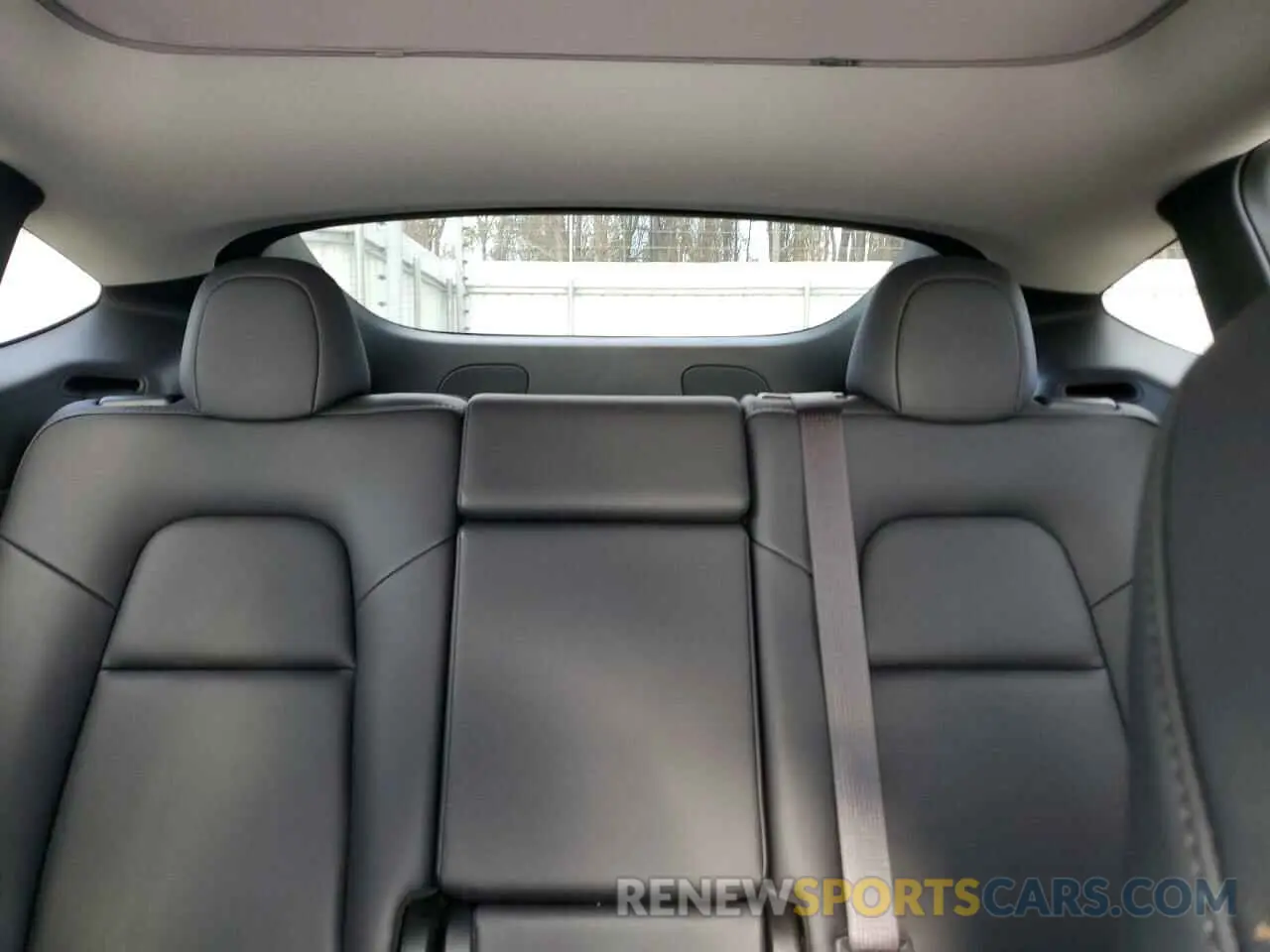 10 fotografías del automóvil dañado 7SAYGDEF9PF935356 TESLA MODEL Y 2023