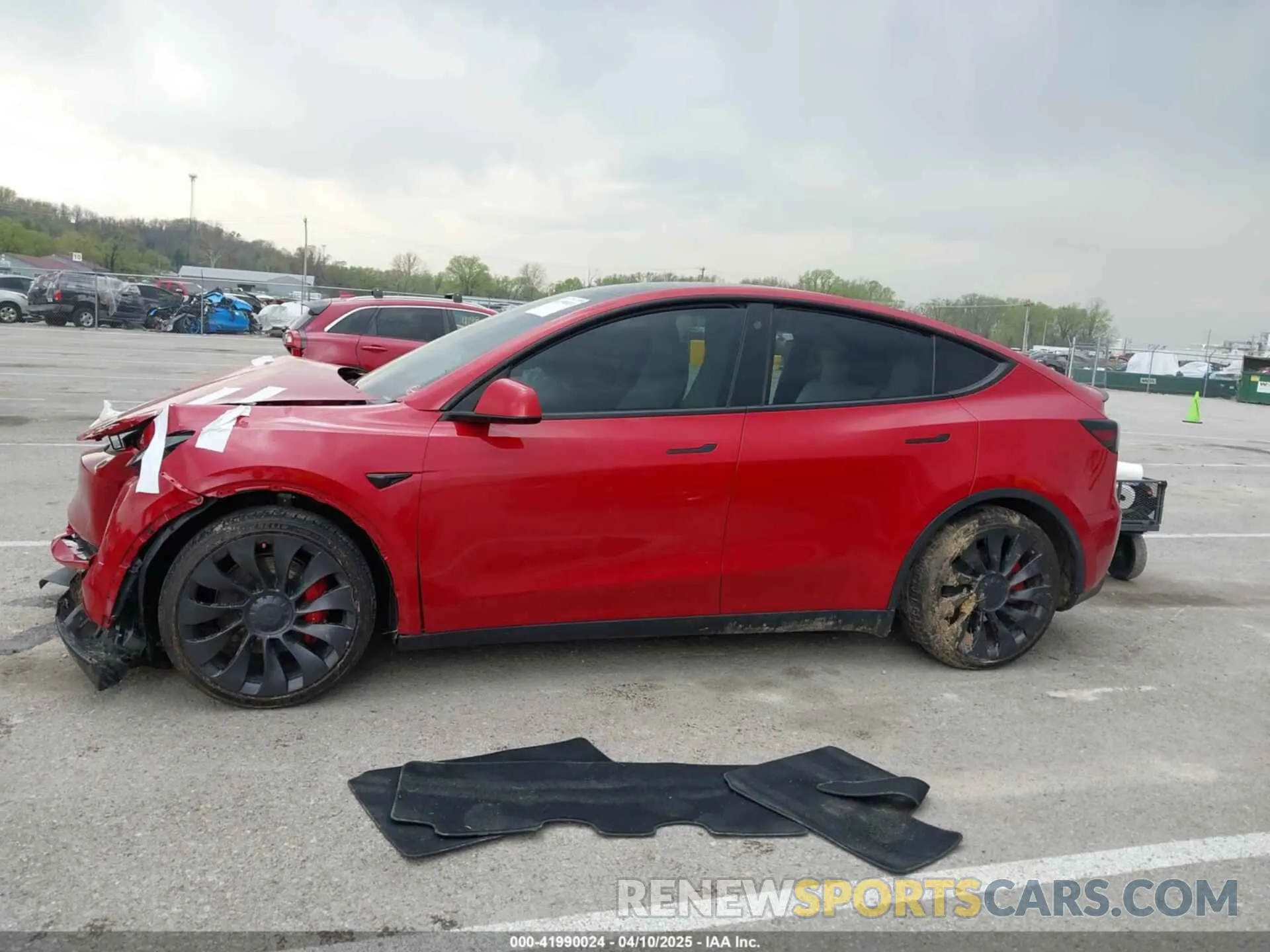 13 fotografías del automóvil dañado 7SAYGDEFXPF765508 TESLA MODEL Y 2023