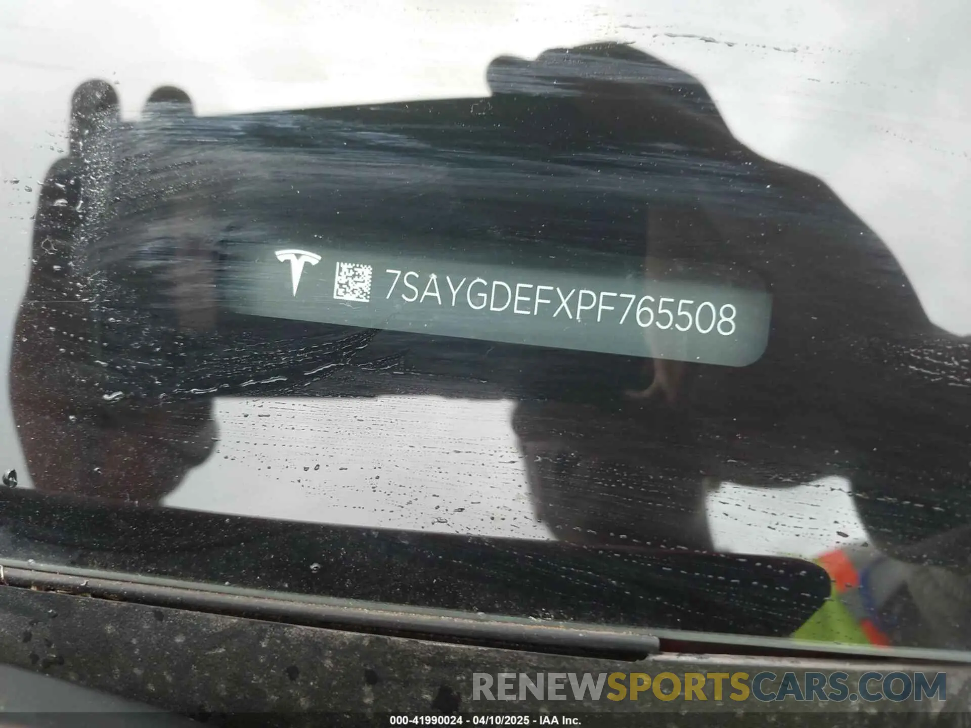 9 fotografías del automóvil dañado 7SAYGDEFXPF765508 TESLA MODEL Y 2023