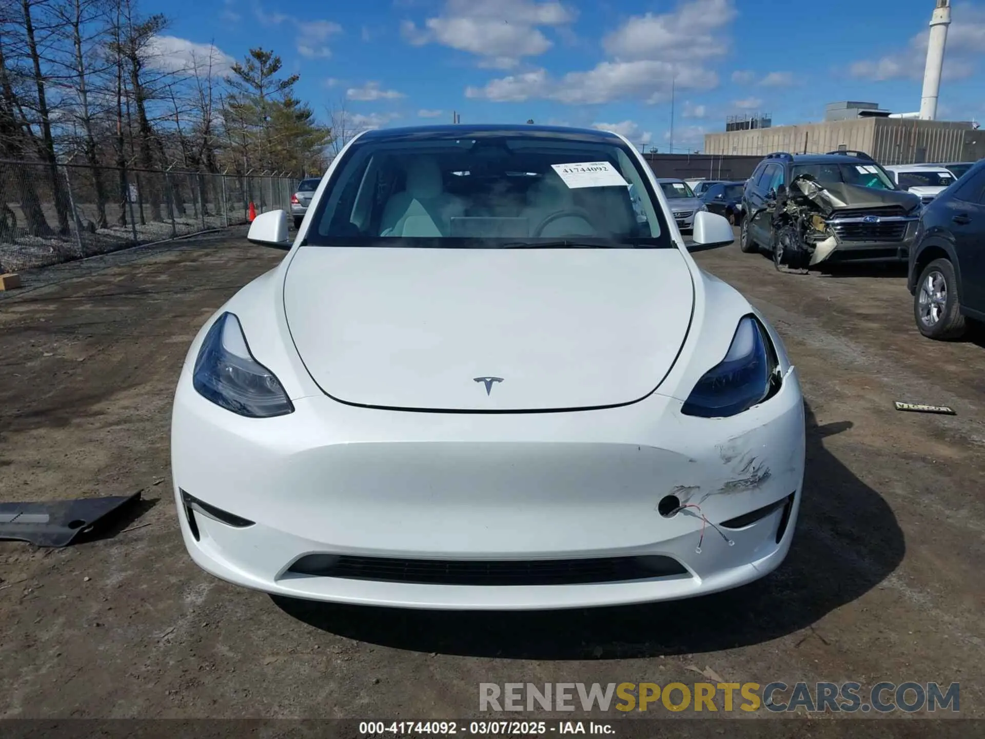 11 fotografías del automóvil dañado 7SAYGDEFXPF916976 TESLA MODEL Y 2023