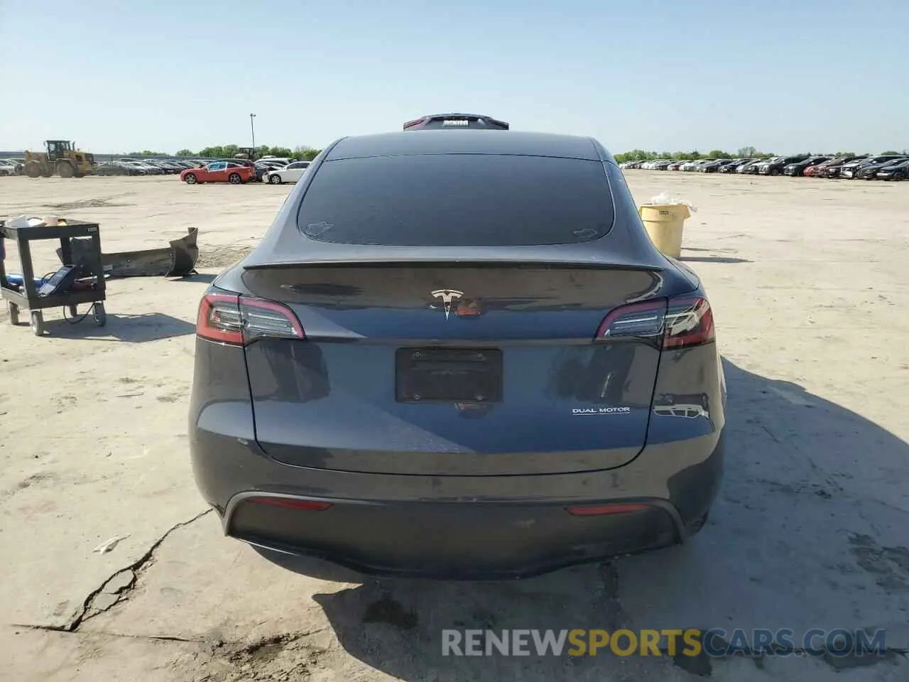 6 fotografías del automóvil dañado 7SAYGDEFXPF935981 TESLA MODEL Y 2023