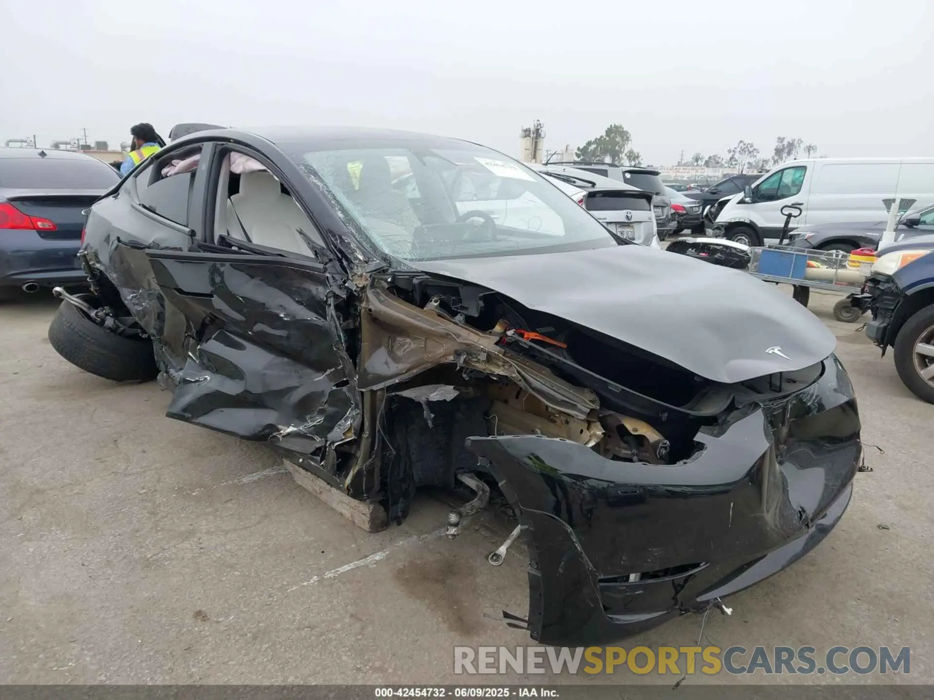 1 fotografías del automóvil dañado 7SAYGDEFXPF945412 TESLA MODEL Y 2023