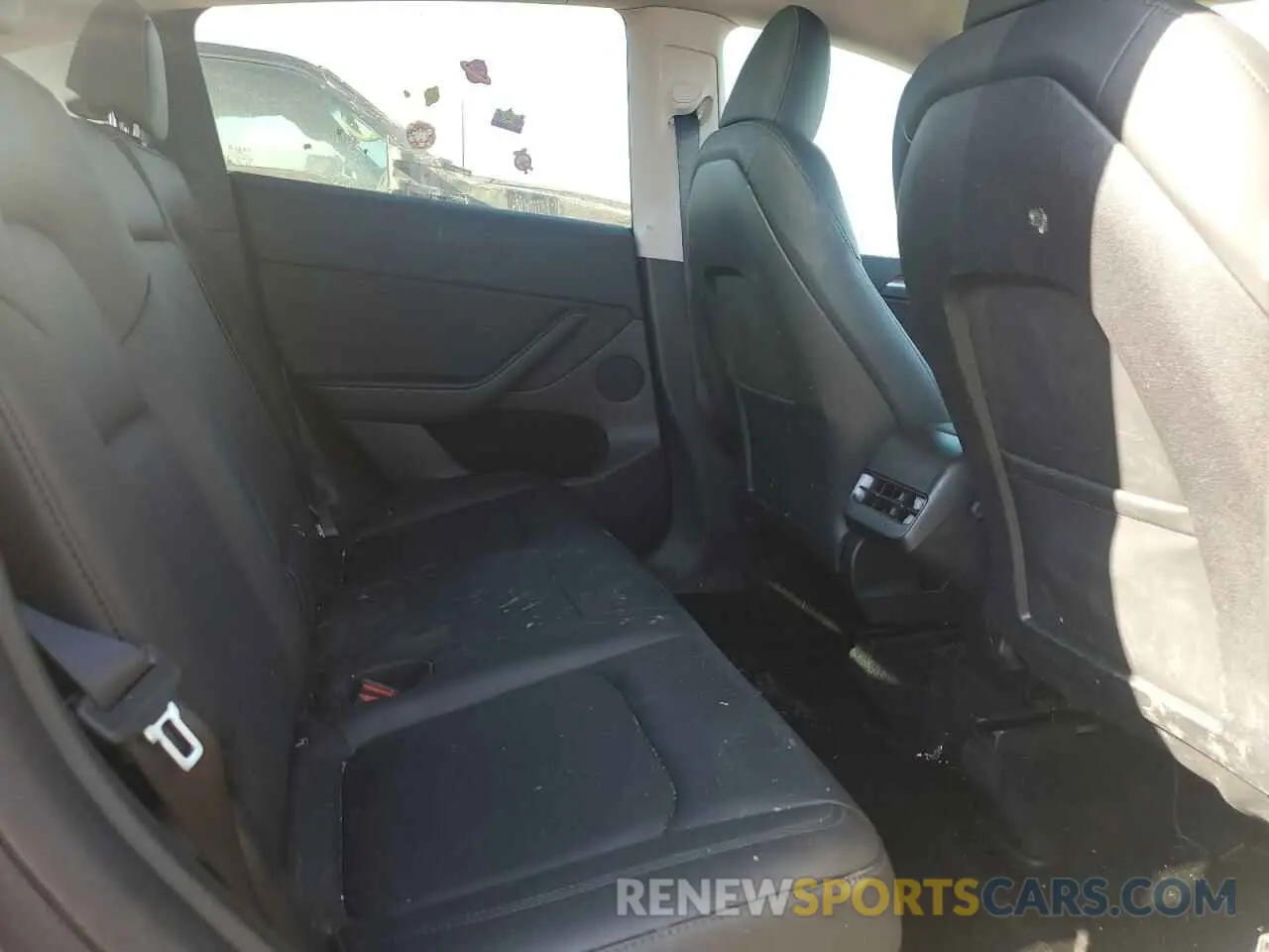 11 fotografías del automóvil dañado LRWYGDEE9PC266164 TESLA MODEL Y 2023
