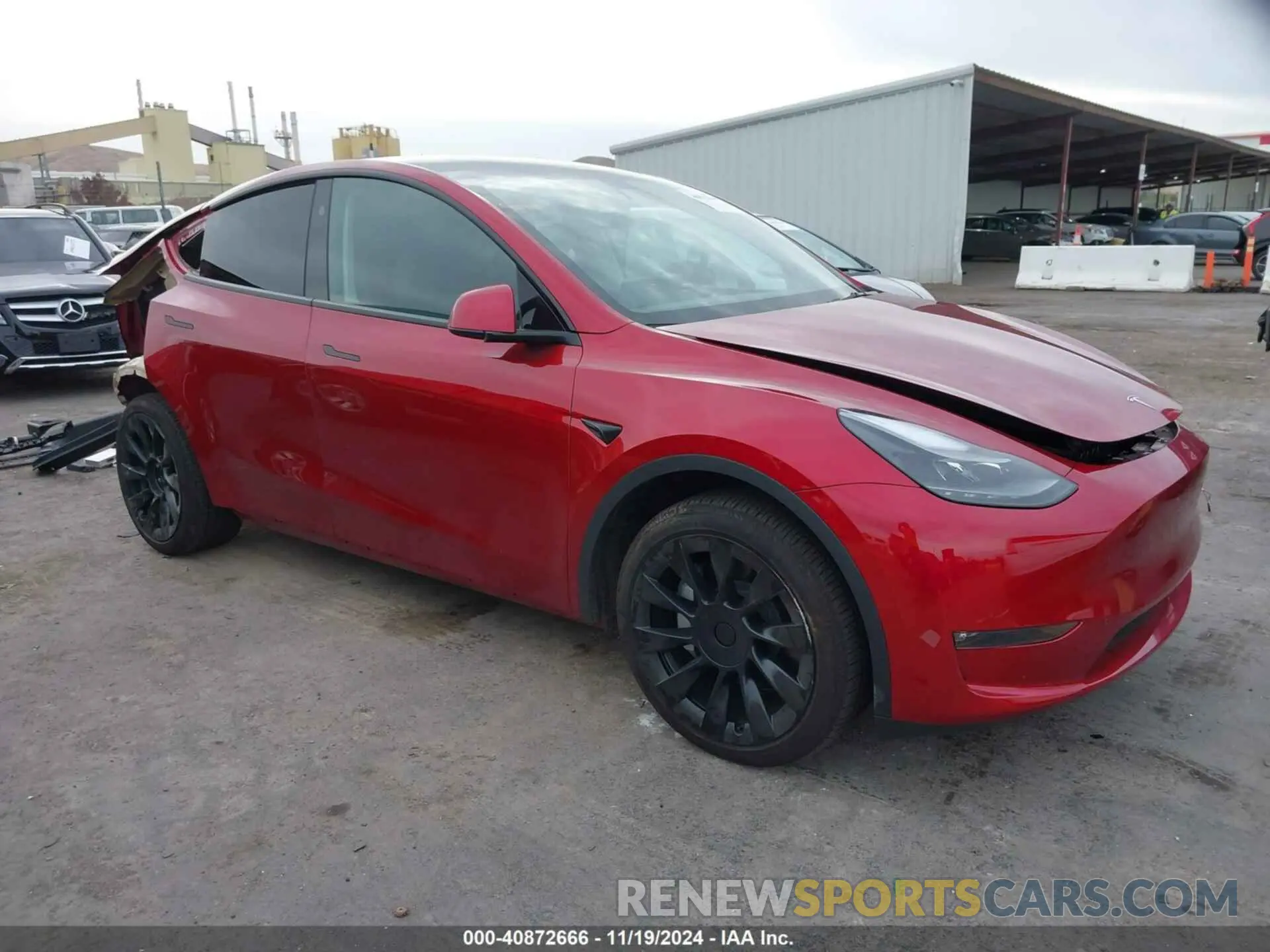 1 fotografías del automóvil dañado 7SAYGAEE0RF017553 TESLA MODEL Y 2024