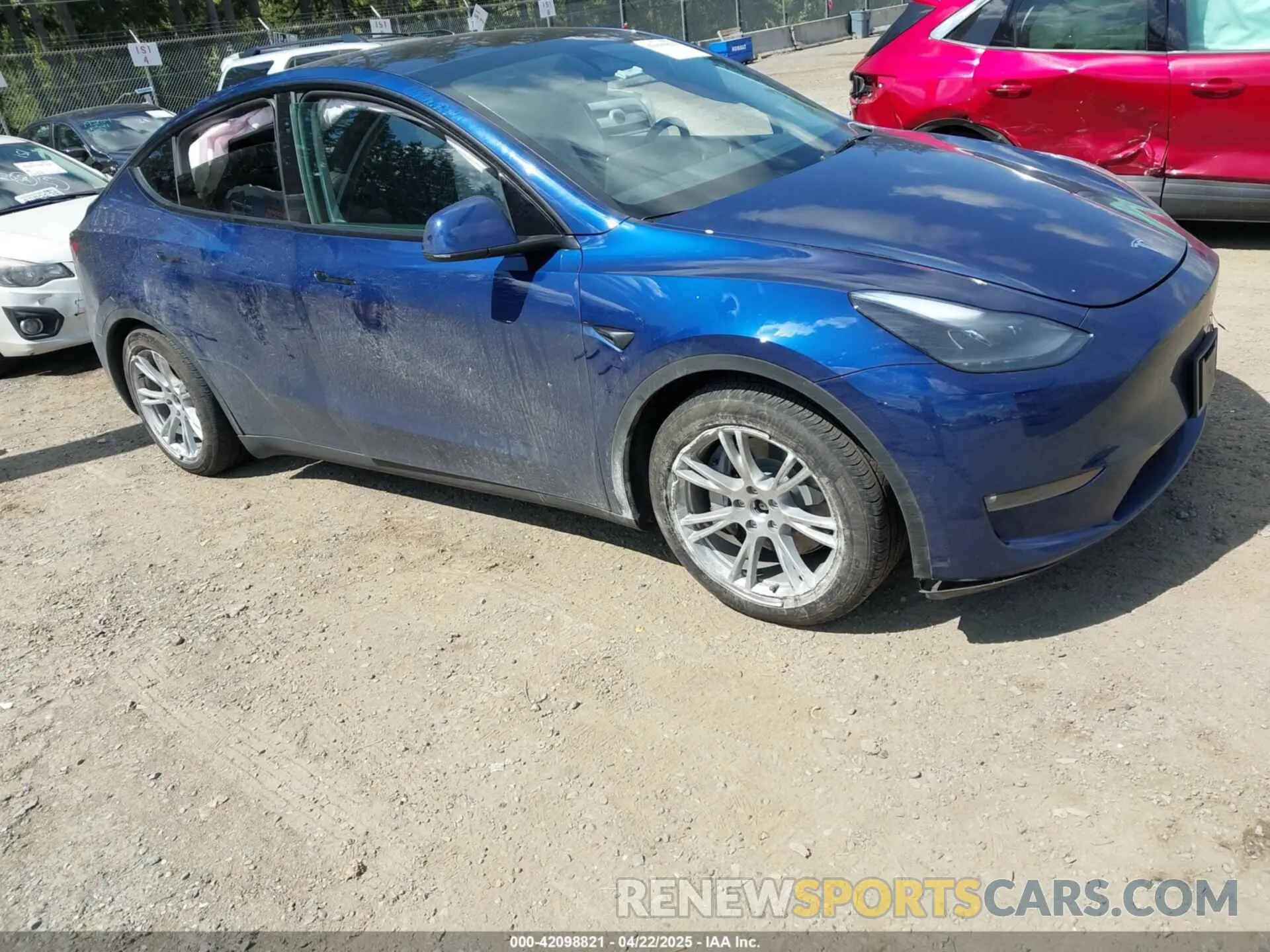 1 fotografías del automóvil dañado 7SAYGAEE0RF074822 TESLA MODEL Y 2024