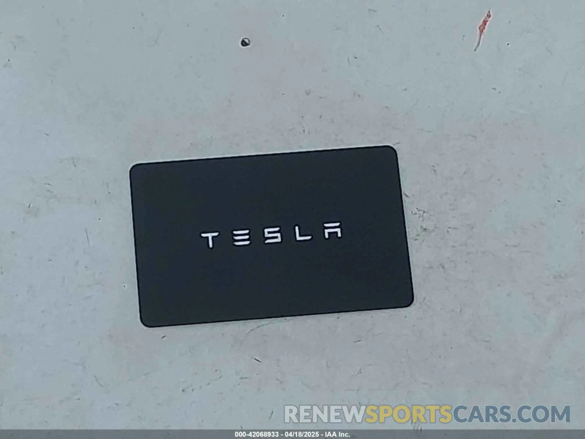 11 fotografías del automóvil dañado 7SAYGAEE1RF085988 TESLA MODEL Y 2024