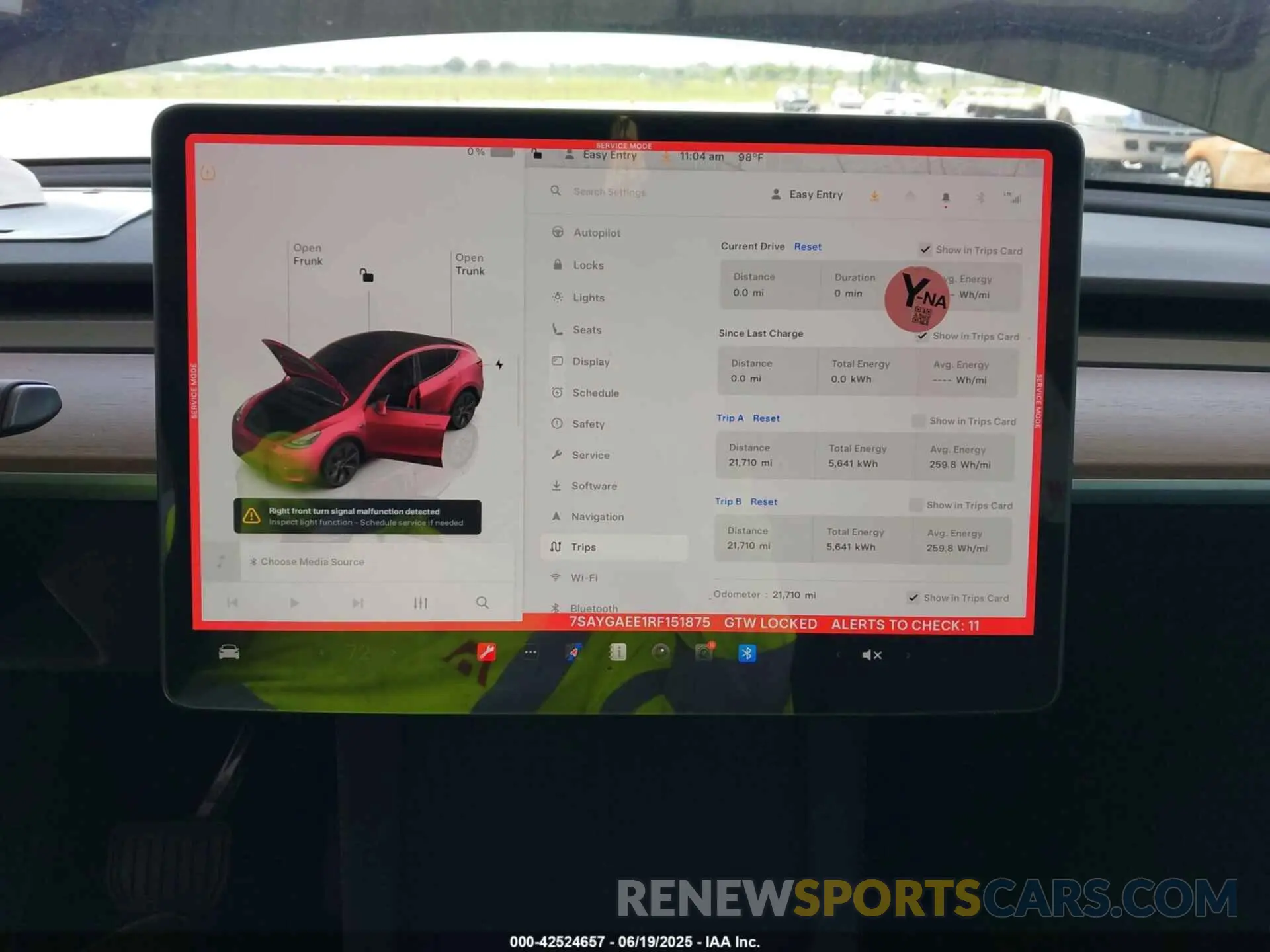 7 fotografías del automóvil dañado 7SAYGAEE1RF151875 TESLA MODEL Y 2024