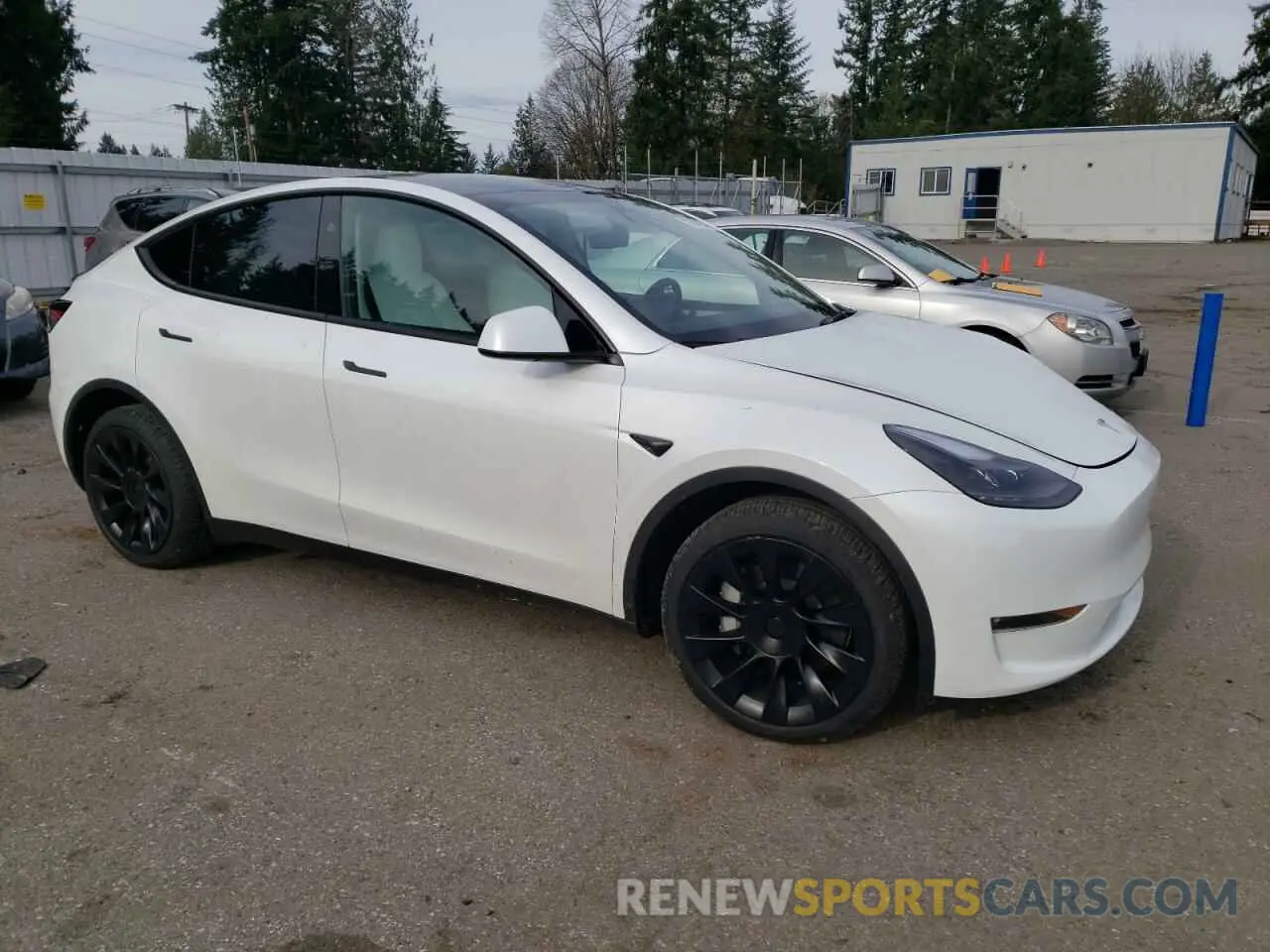 4 fotografías del automóvil dañado 7SAYGAEE1RF190241 TESLA MODEL Y 2024
