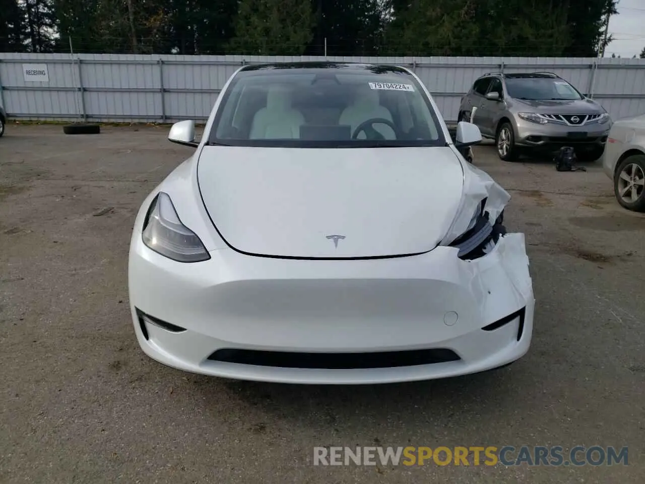 5 fotografías del automóvil dañado 7SAYGAEE1RF190241 TESLA MODEL Y 2024