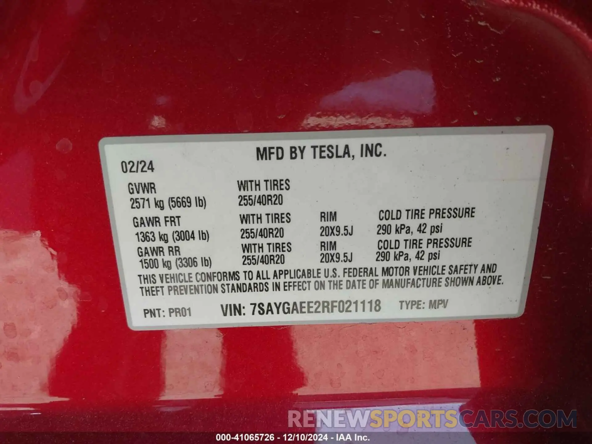 9 fotografías del automóvil dañado 7SAYGAEE2RF021118 TESLA MODEL Y 2024