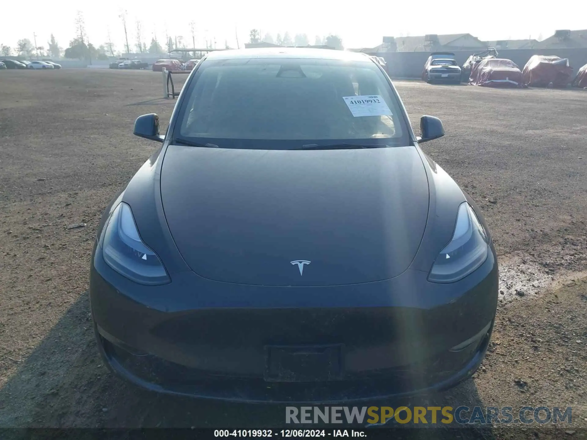 10 fotografías del automóvil dañado 7SAYGAEE2RF047346 TESLA MODEL Y 2024