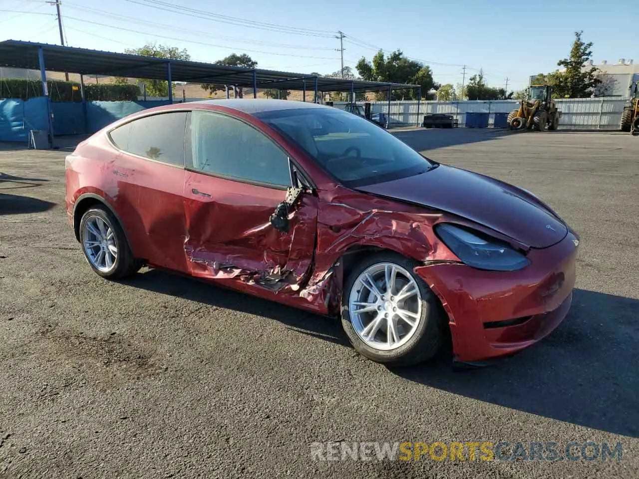 4 fotografías del automóvil dañado 7SAYGAEE2RF086437 TESLA MODEL Y 2024
