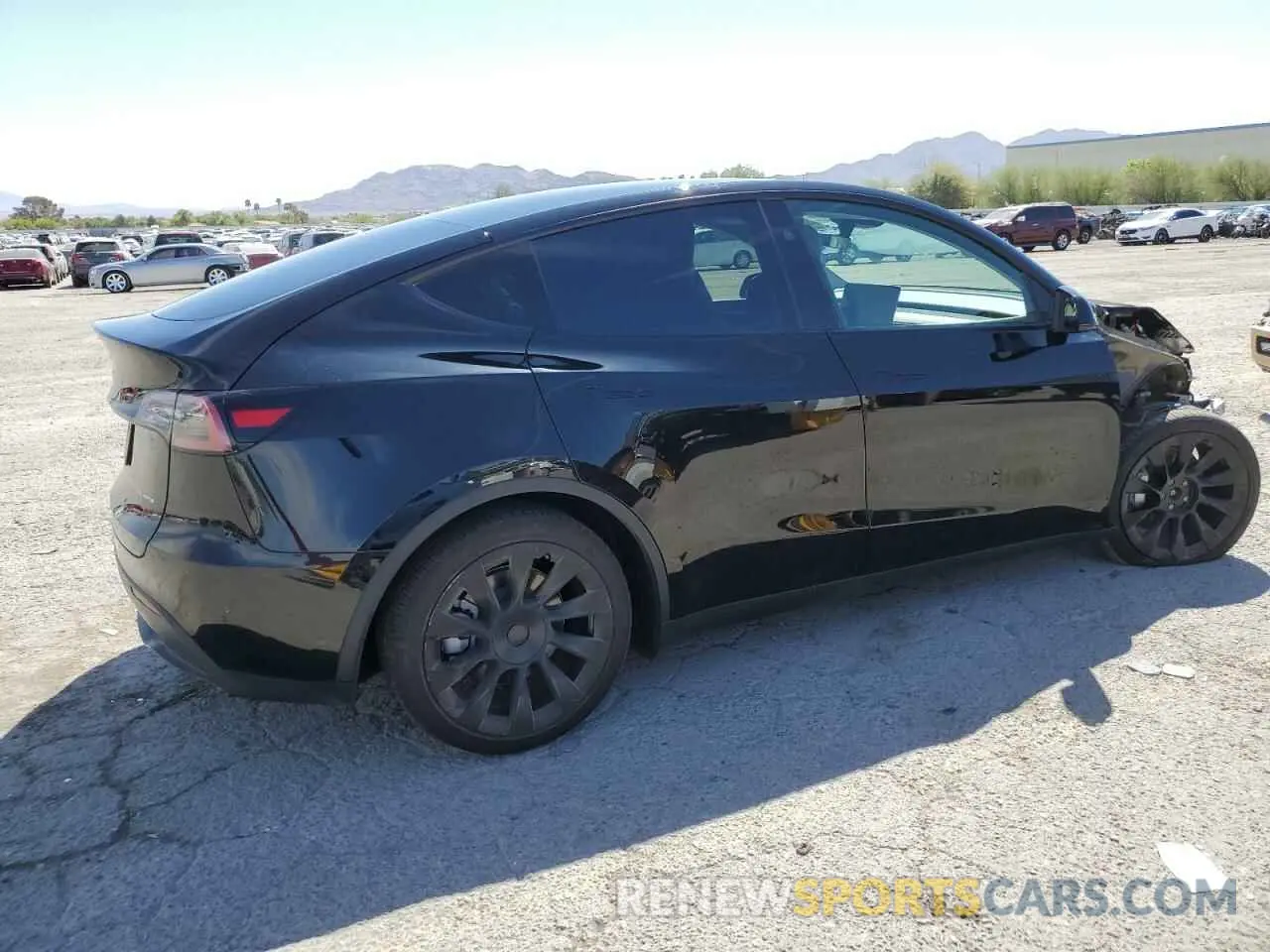 3 fotografías del automóvil dañado 7SAYGAEE3RF089122 TESLA MODEL Y 2024