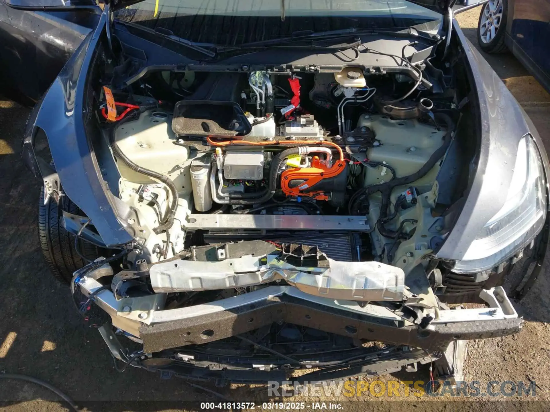 10 fotografías del automóvil dañado 7SAYGAEE5RF127224 TESLA MODEL Y 2024