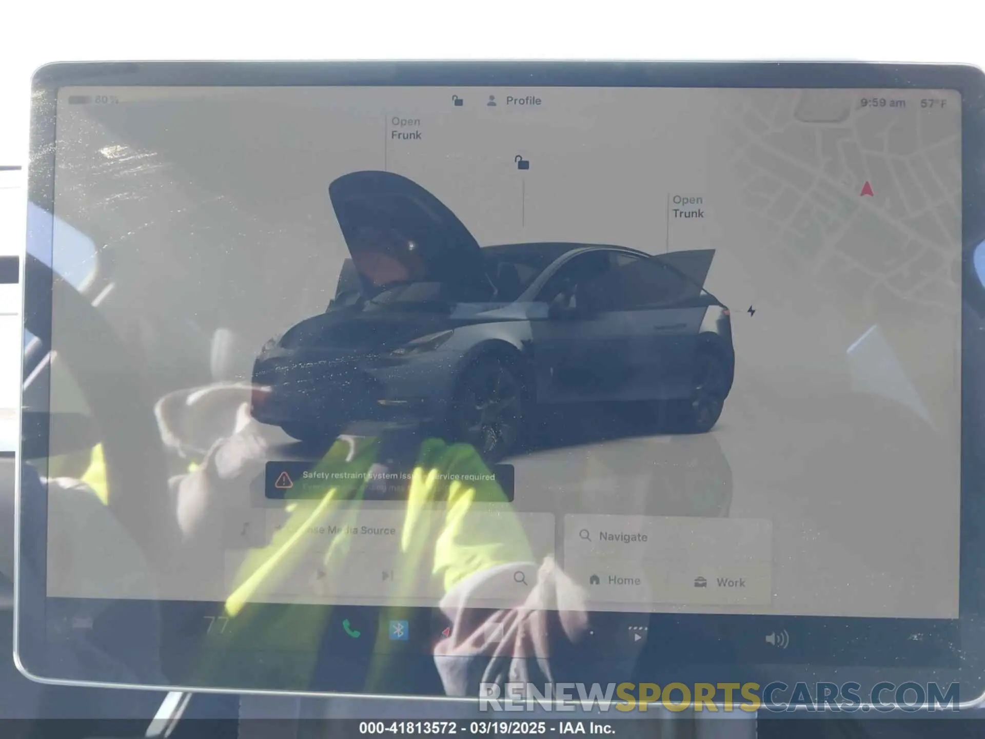 18 fotografías del automóvil dañado 7SAYGAEE5RF127224 TESLA MODEL Y 2024