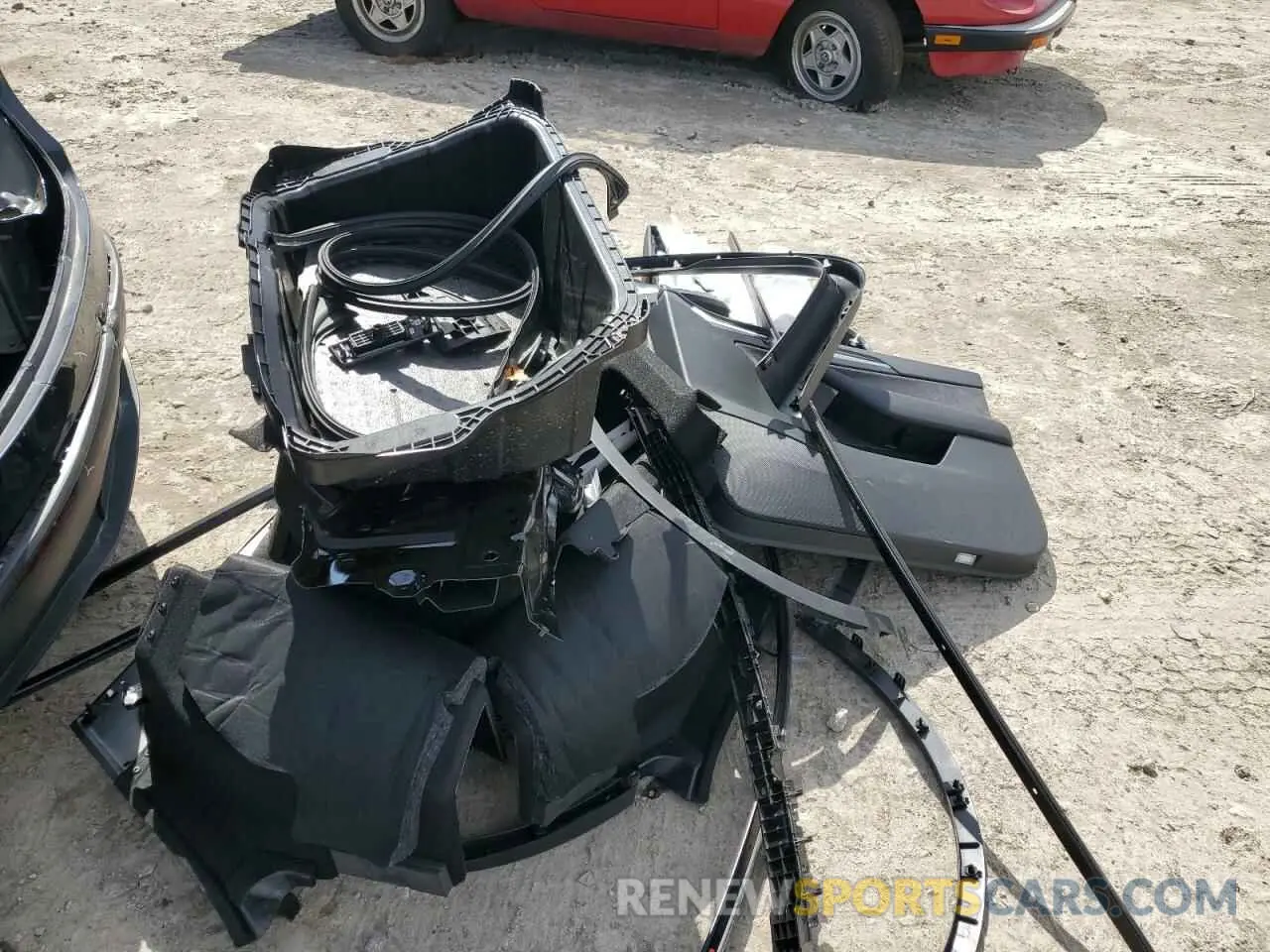 12 fotografías del automóvil dañado 7SAYGAEE5RF214010 TESLA MODEL Y 2024