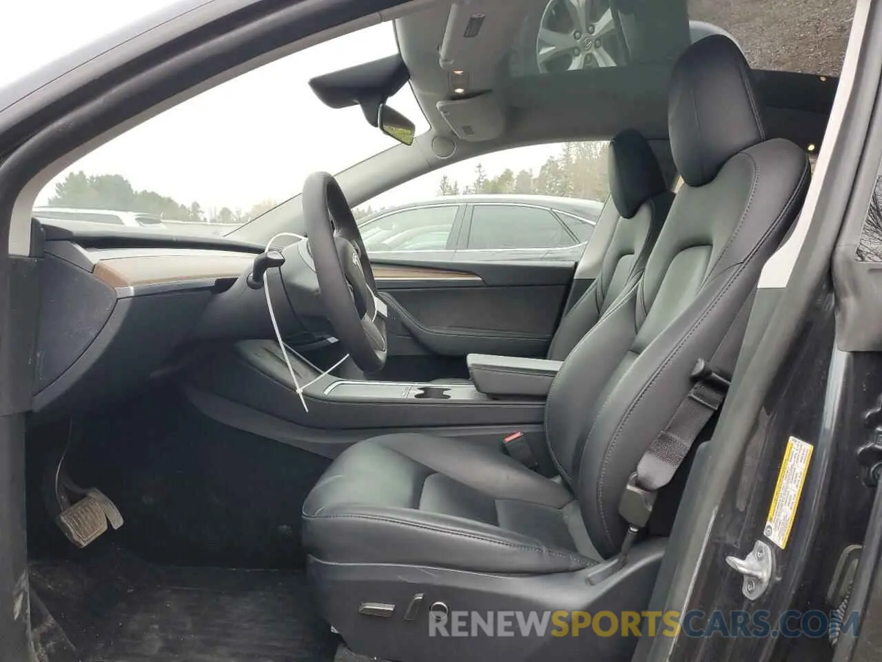 7 fotografías del automóvil dañado 7SAYGAEE6RF070354 TESLA MODEL Y 2024