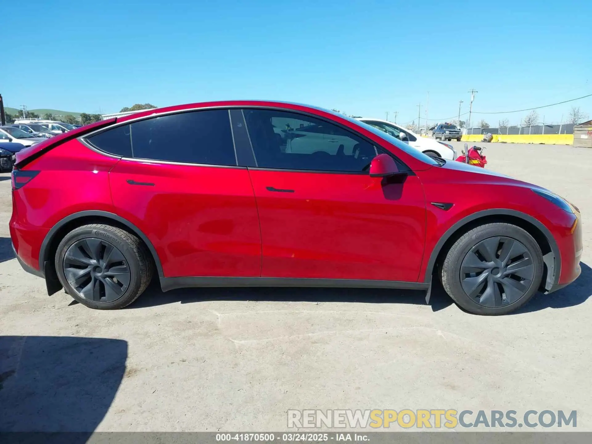 13 fotografías del automóvil dañado 7SAYGAEE6RF152066 TESLA MODEL Y 2024