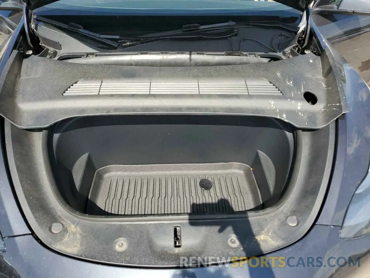 12 fotografías del automóvil dañado 7SAYGAEE6RF160698 TESLA MODEL Y 2024