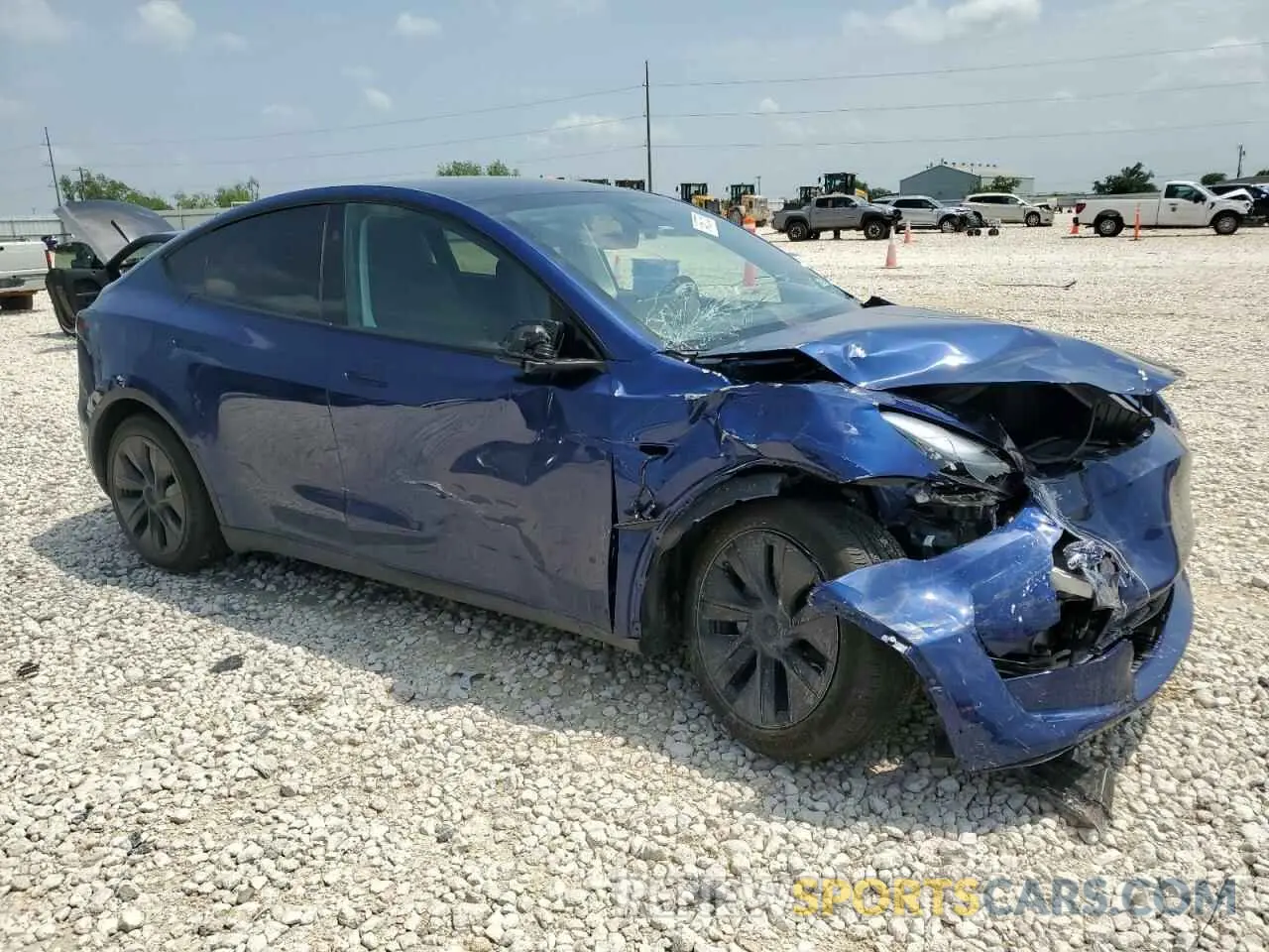 4 fotografías del automóvil dañado 7SAYGAEE6RF196245 TESLA MODEL Y 2024