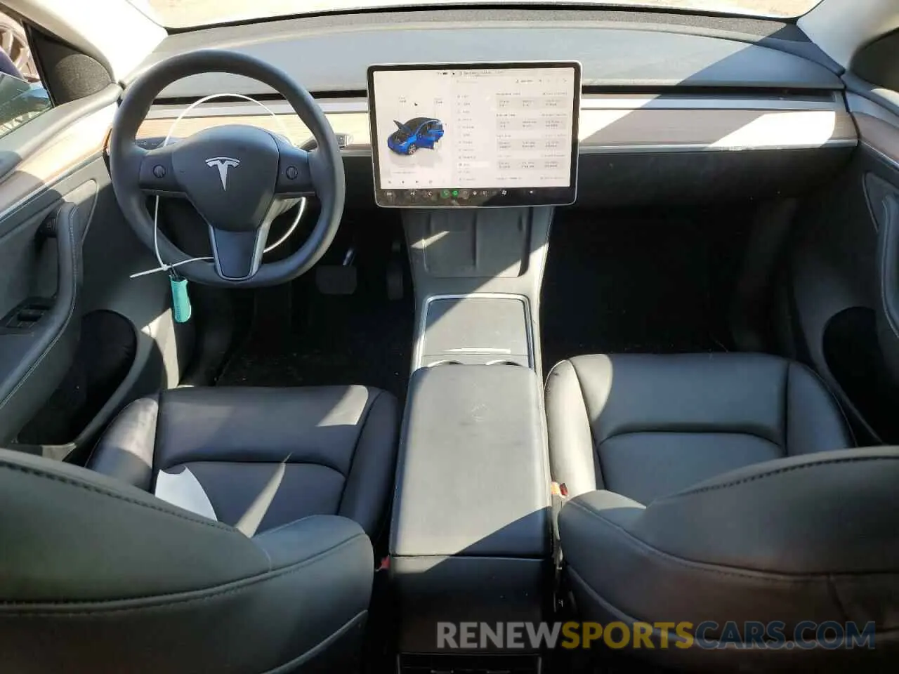 8 fotografías del automóvil dañado 7SAYGAEE7RF063042 TESLA MODEL Y 2024